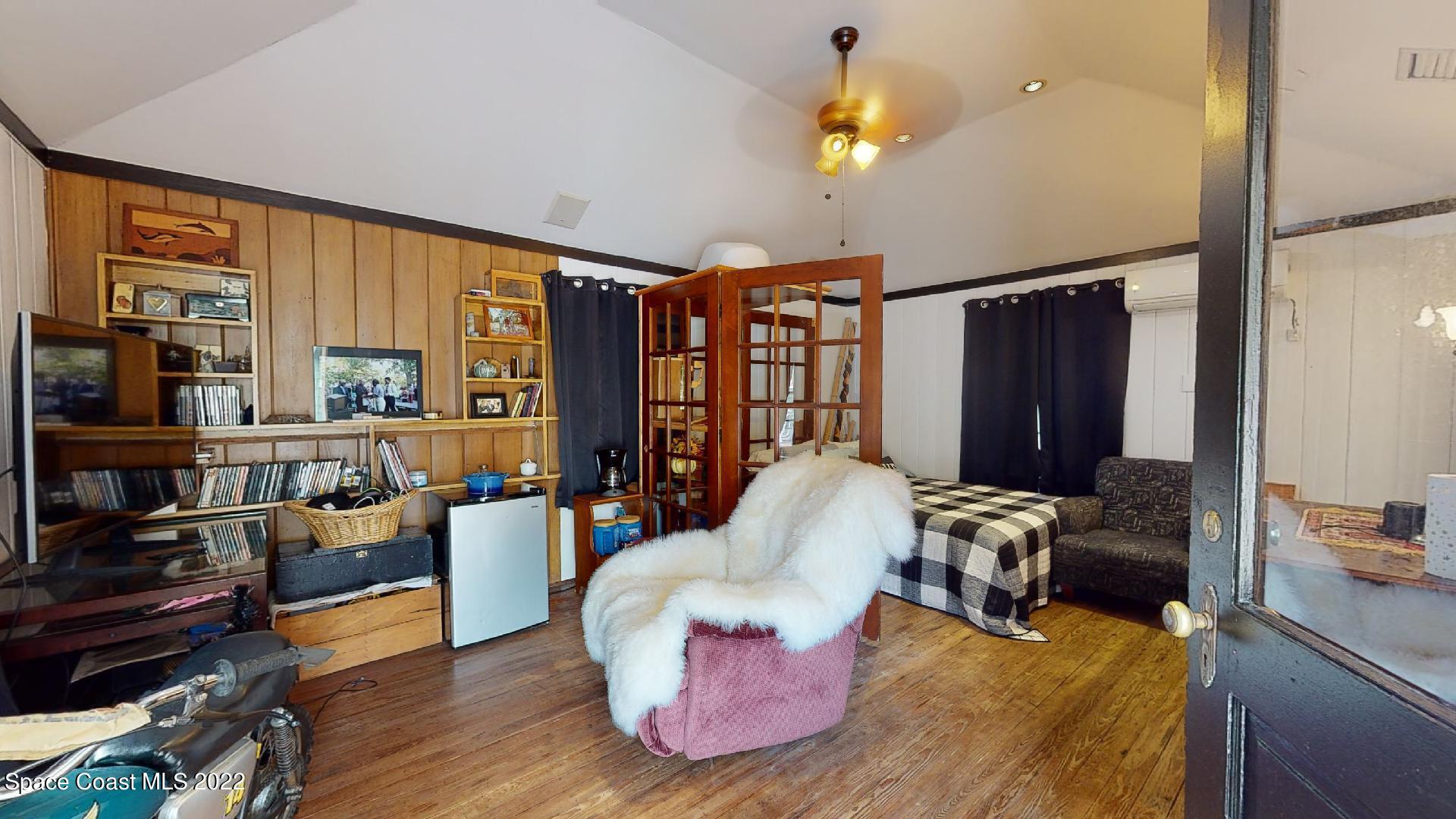 1296 Highland Avenue
