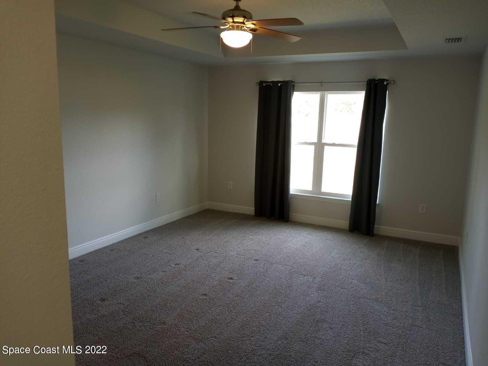2437 Hagoplan Avenue SW, 31