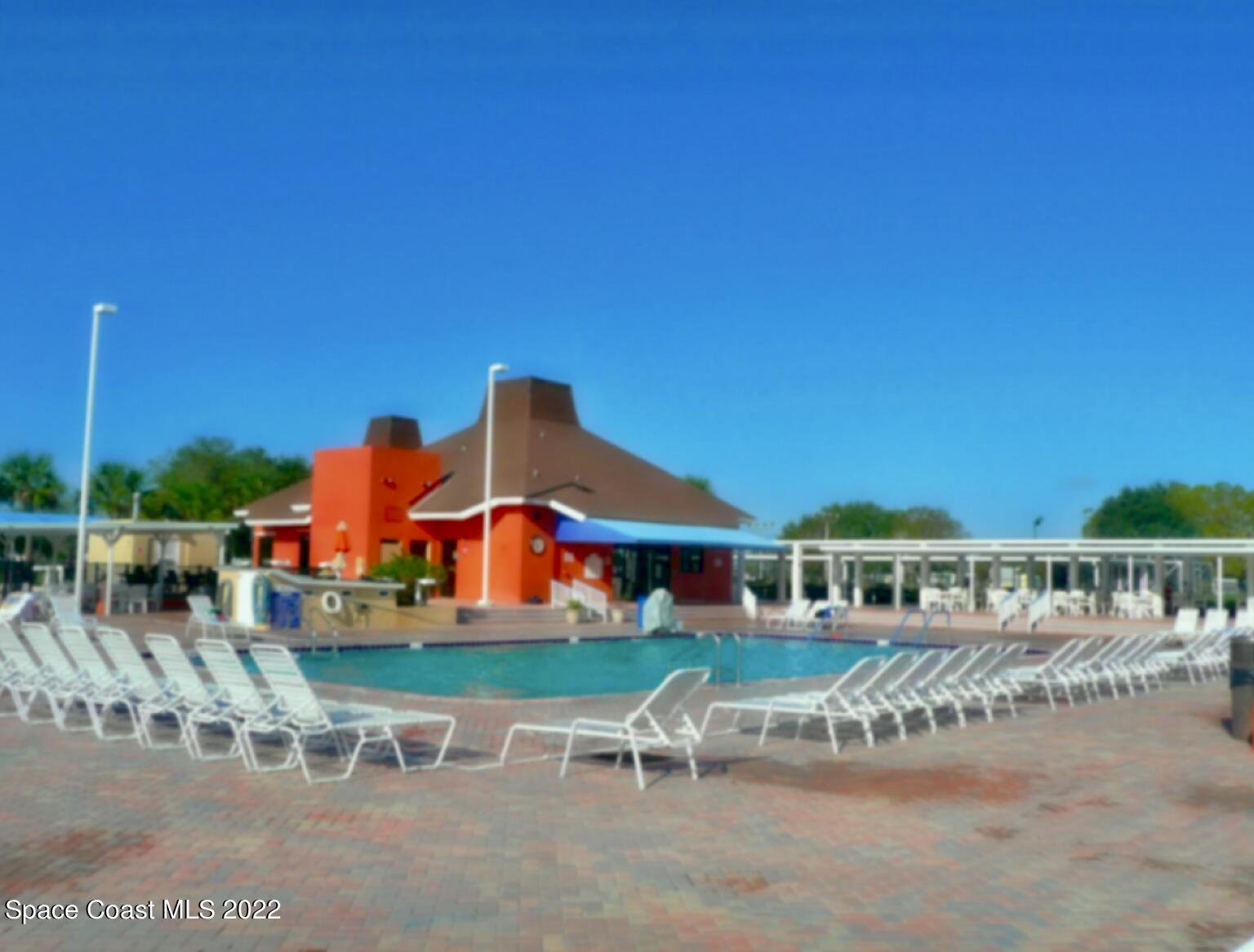 936 Periwinkle Circle