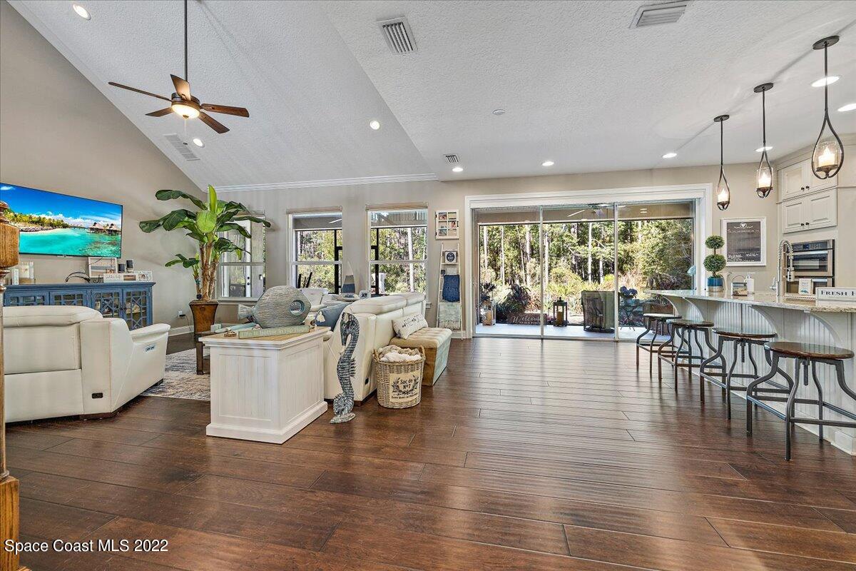 61 Cypress Knoll Court