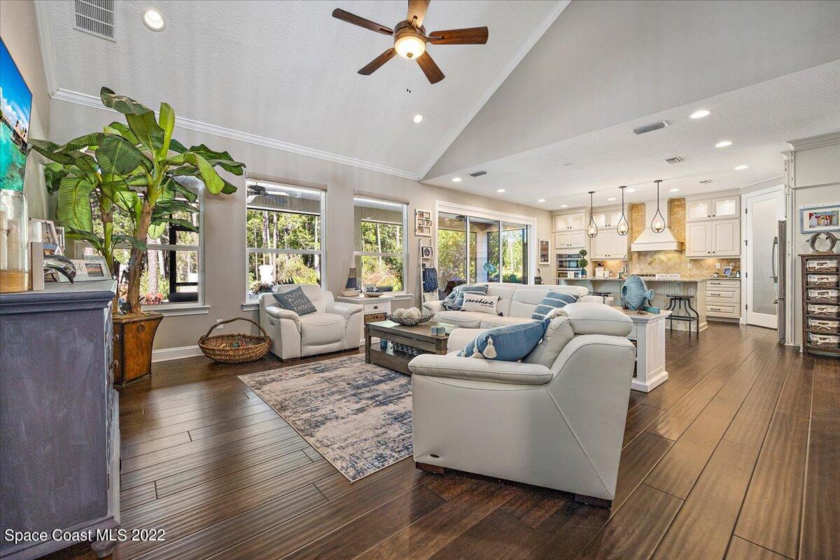61 Cypress Knoll Court