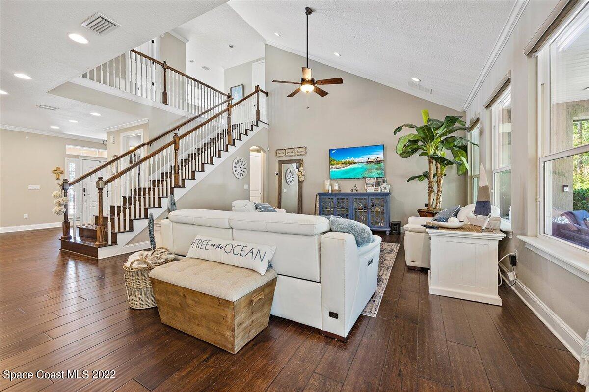 61 Cypress Knoll Court