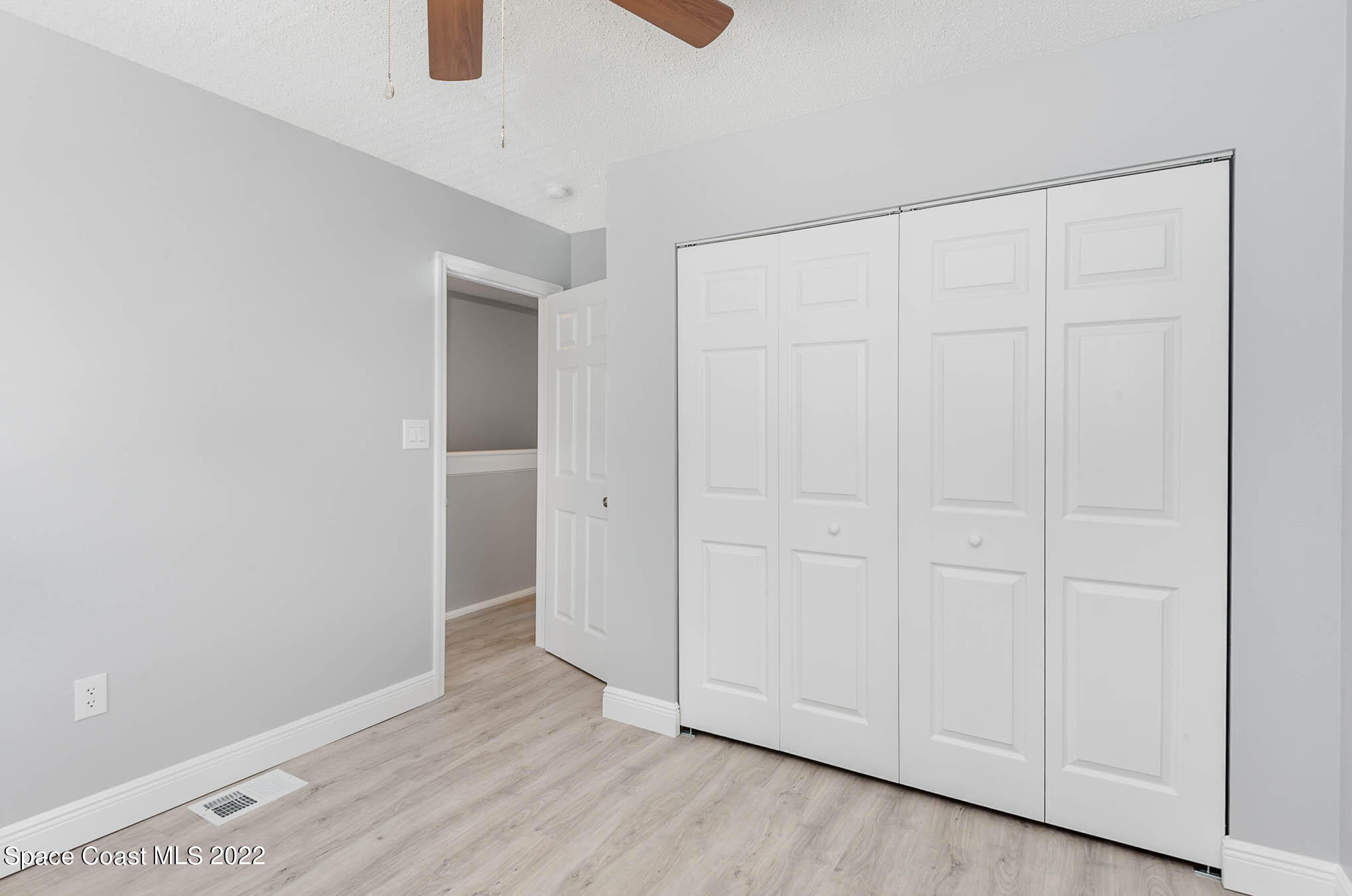 1300 Arlington Lane NE, 104