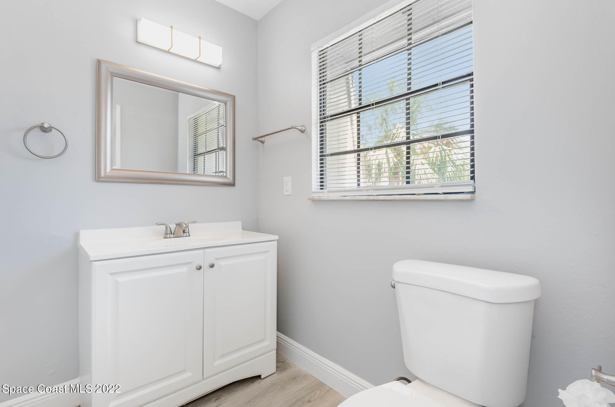 1300 Arlington Lane NE, 104