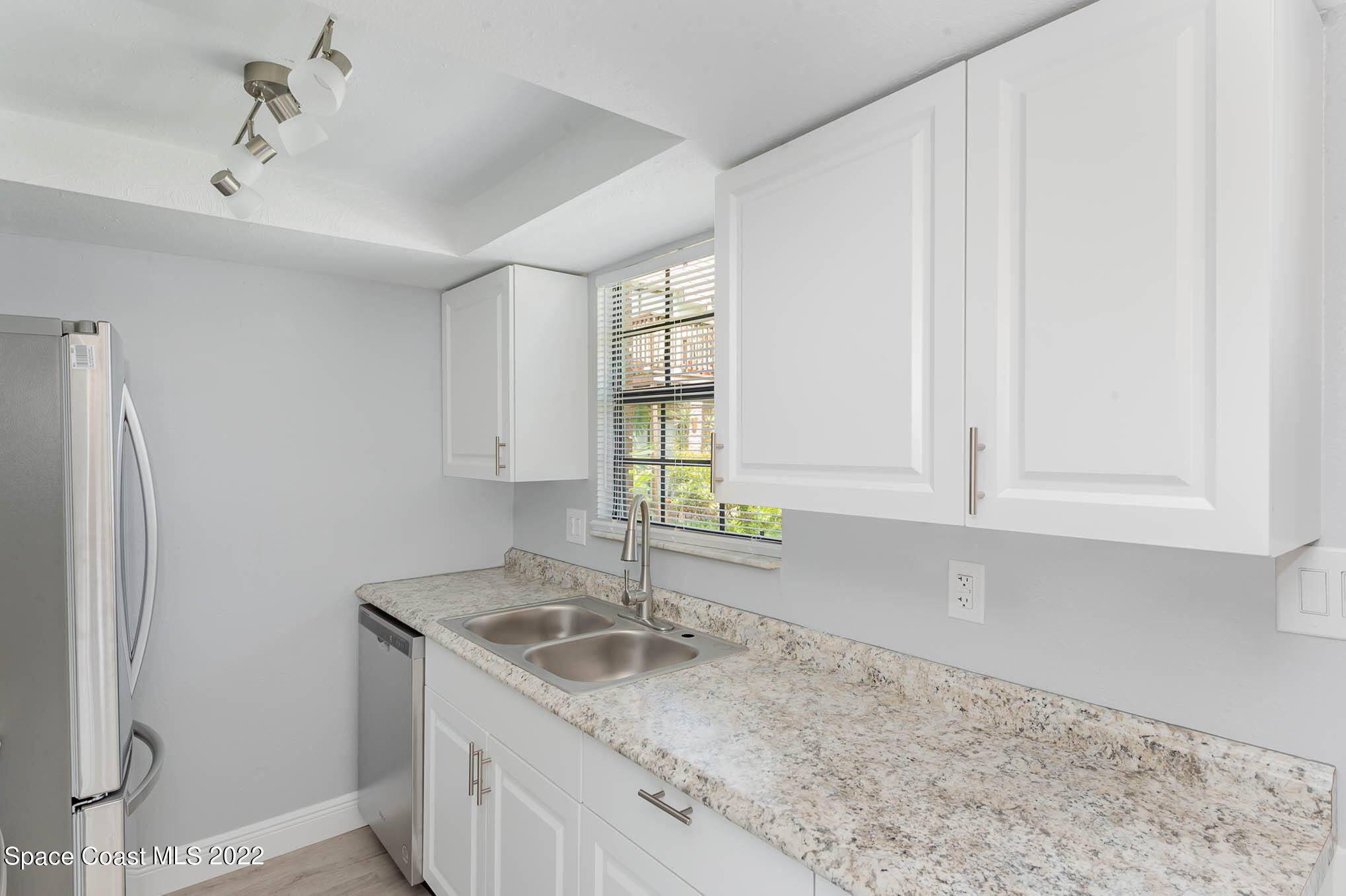 1300 Arlington Lane NE, 104