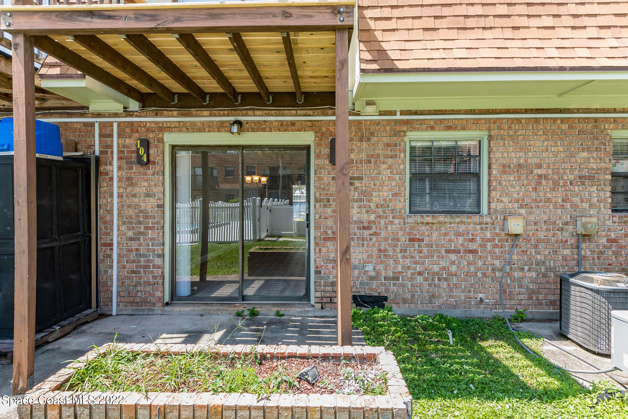 1300 Arlington Lane NE, 104