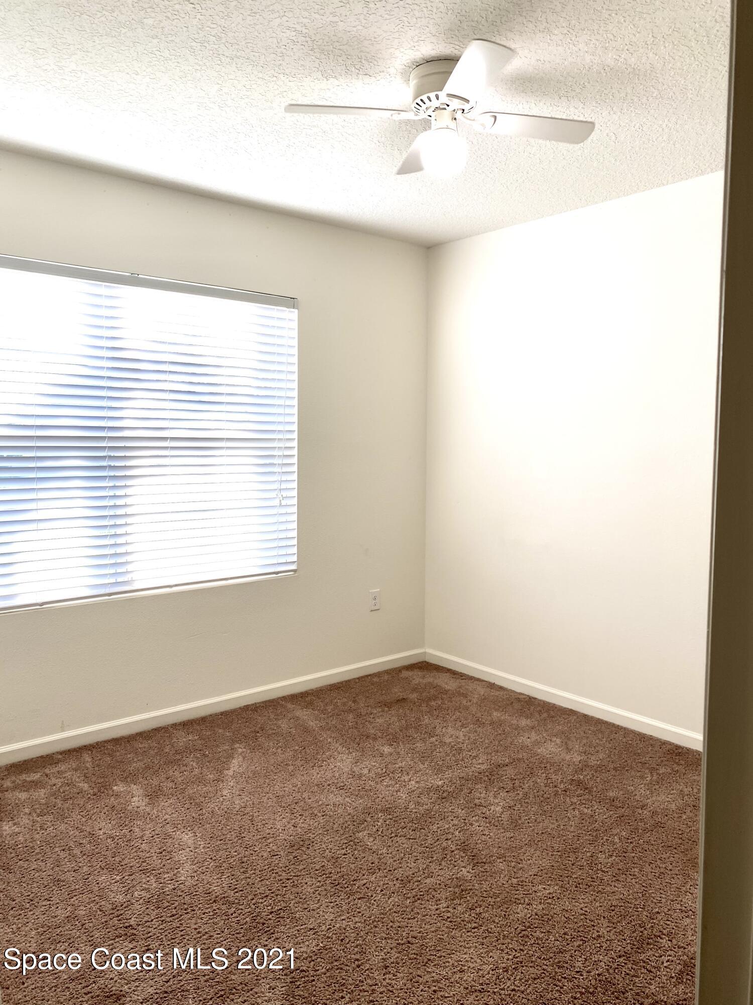 324 Moray Drive SW