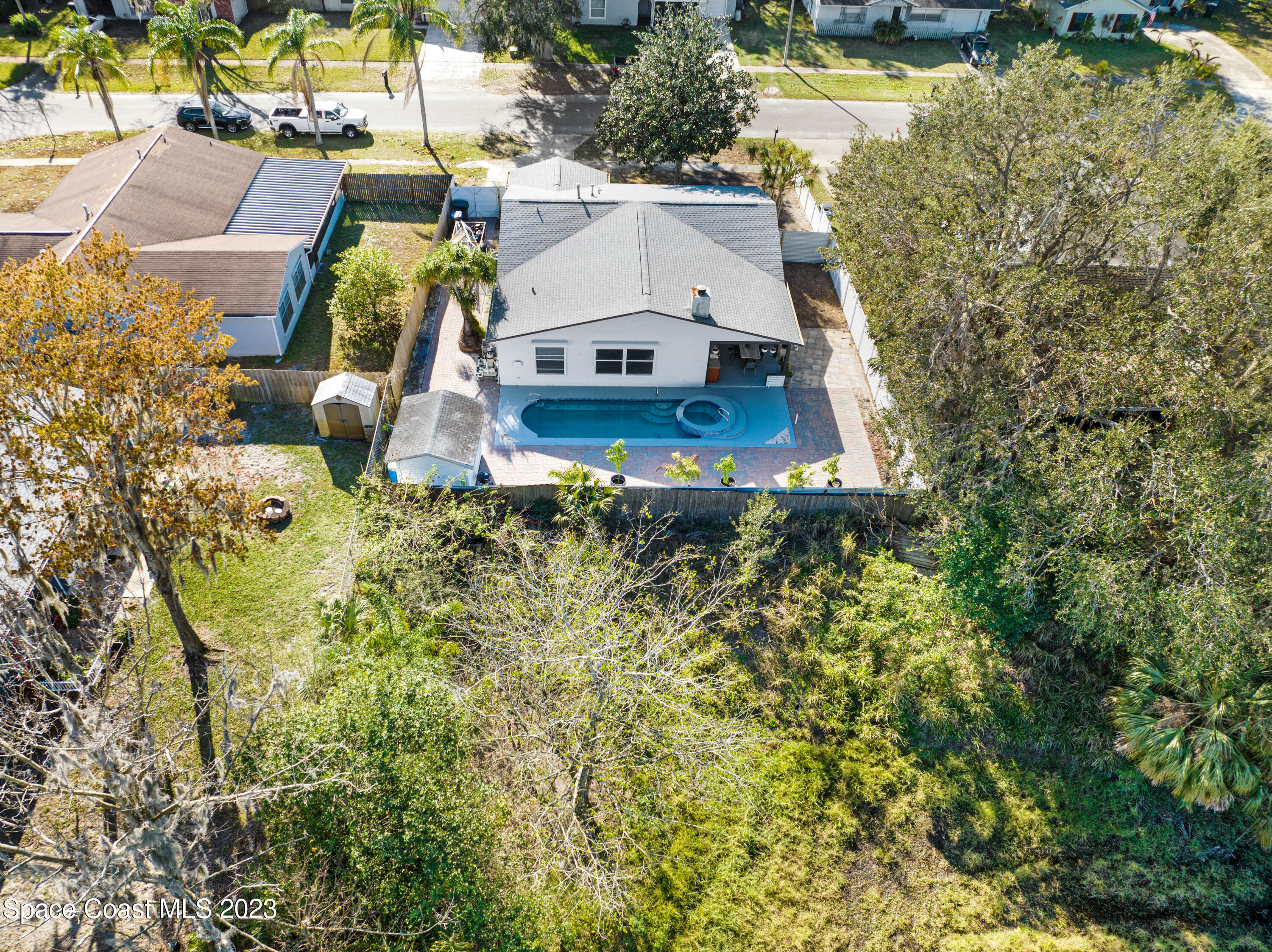 1719 Yorktown Avenue