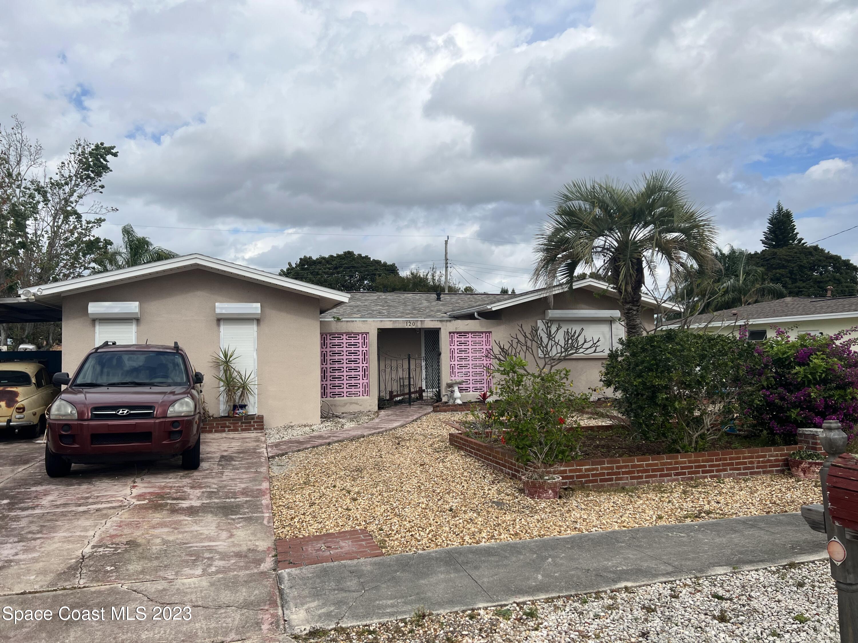 120 Skylark Avenue