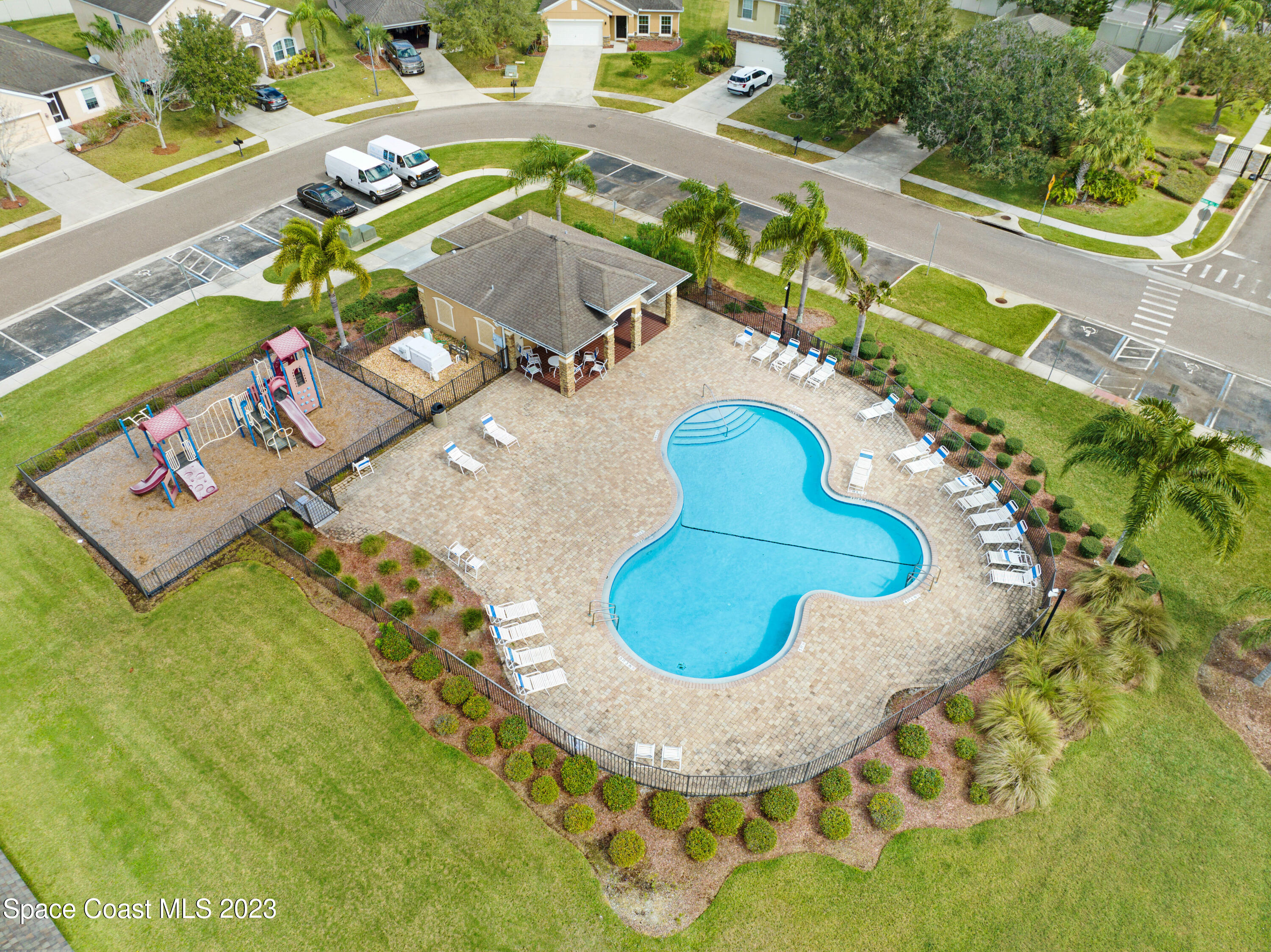 272 Wishing Well Circle SW