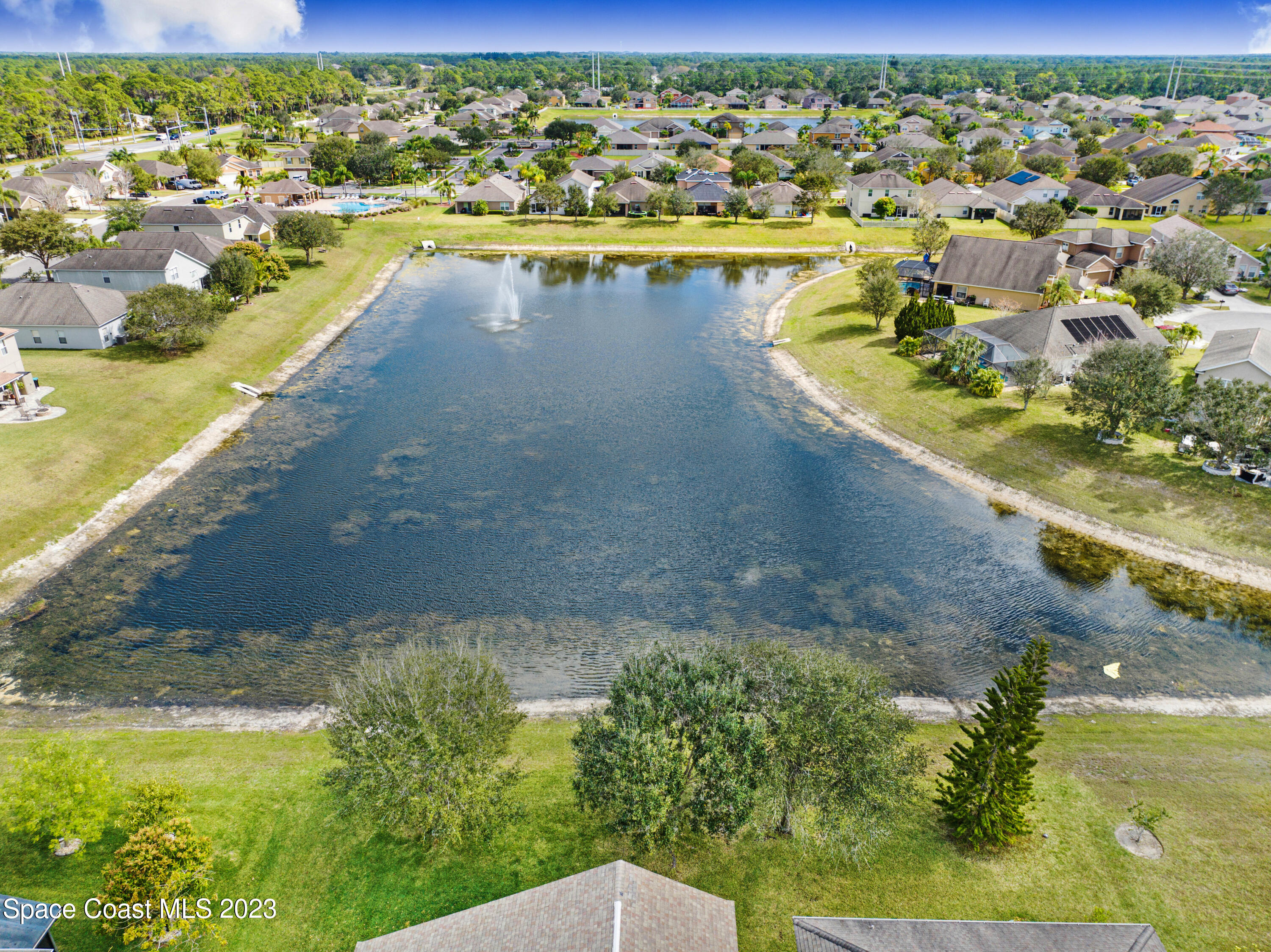 272 Wishing Well Circle SW