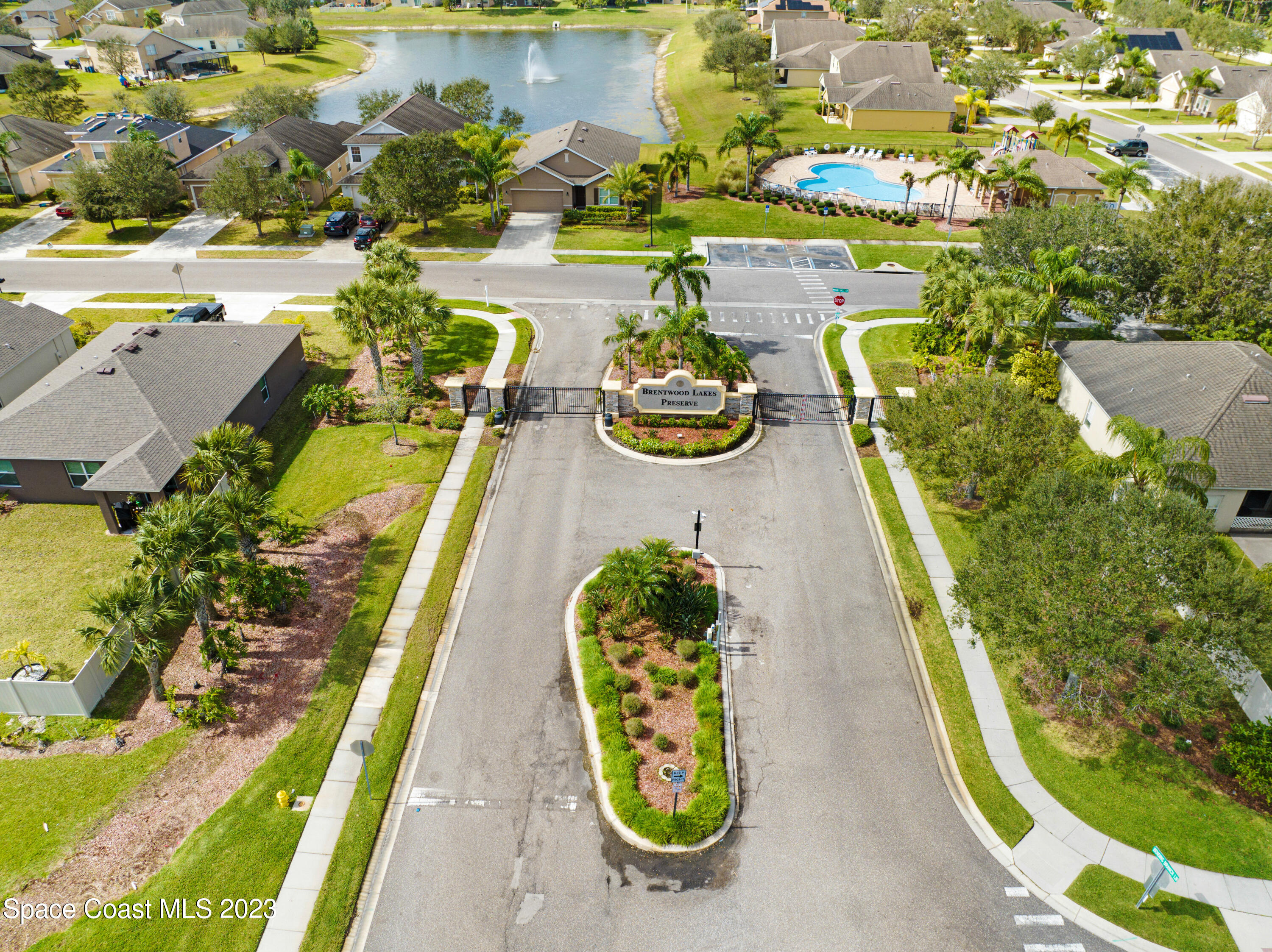 272 Wishing Well Circle SW