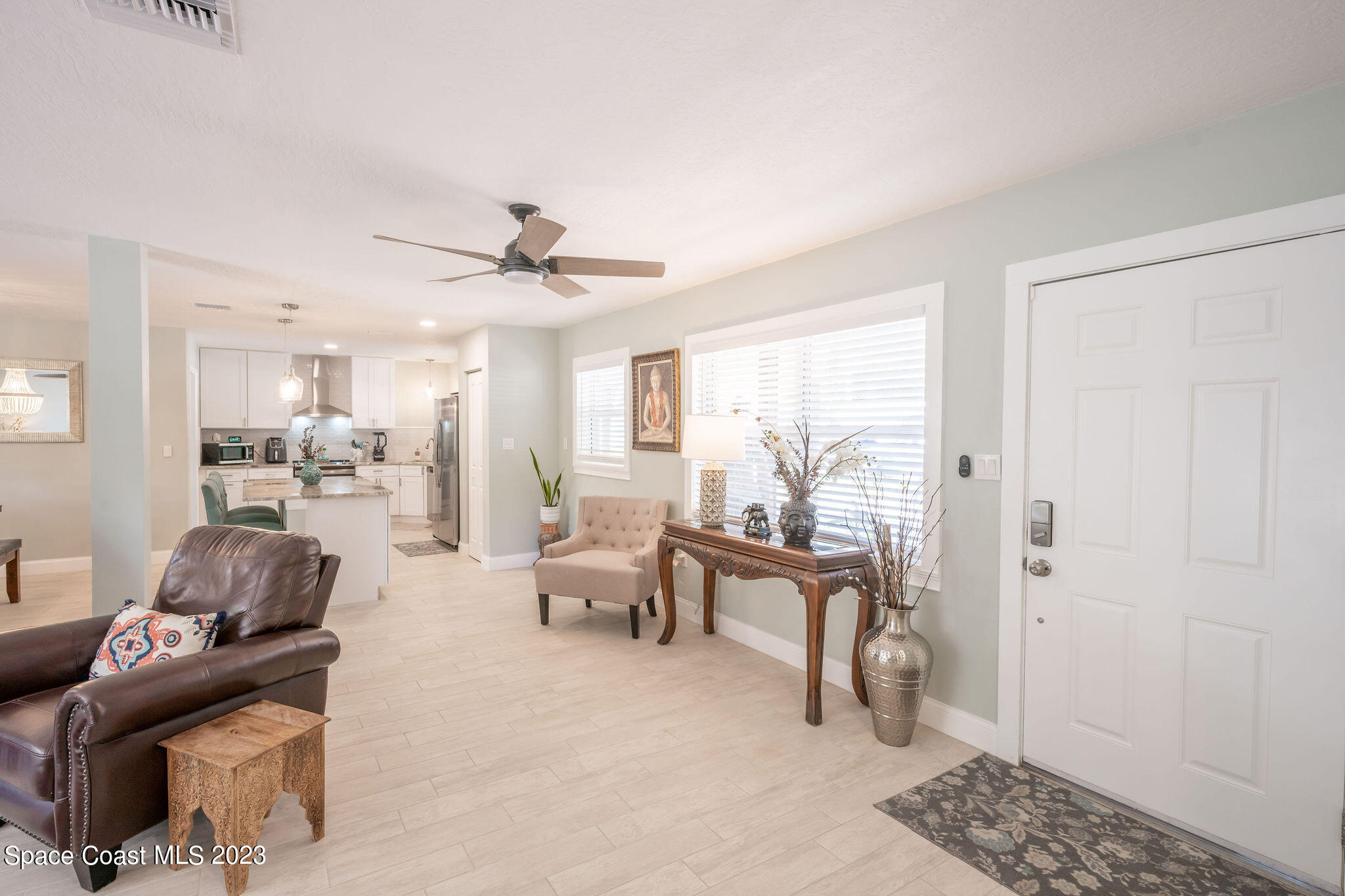 255 E Laila Drive
