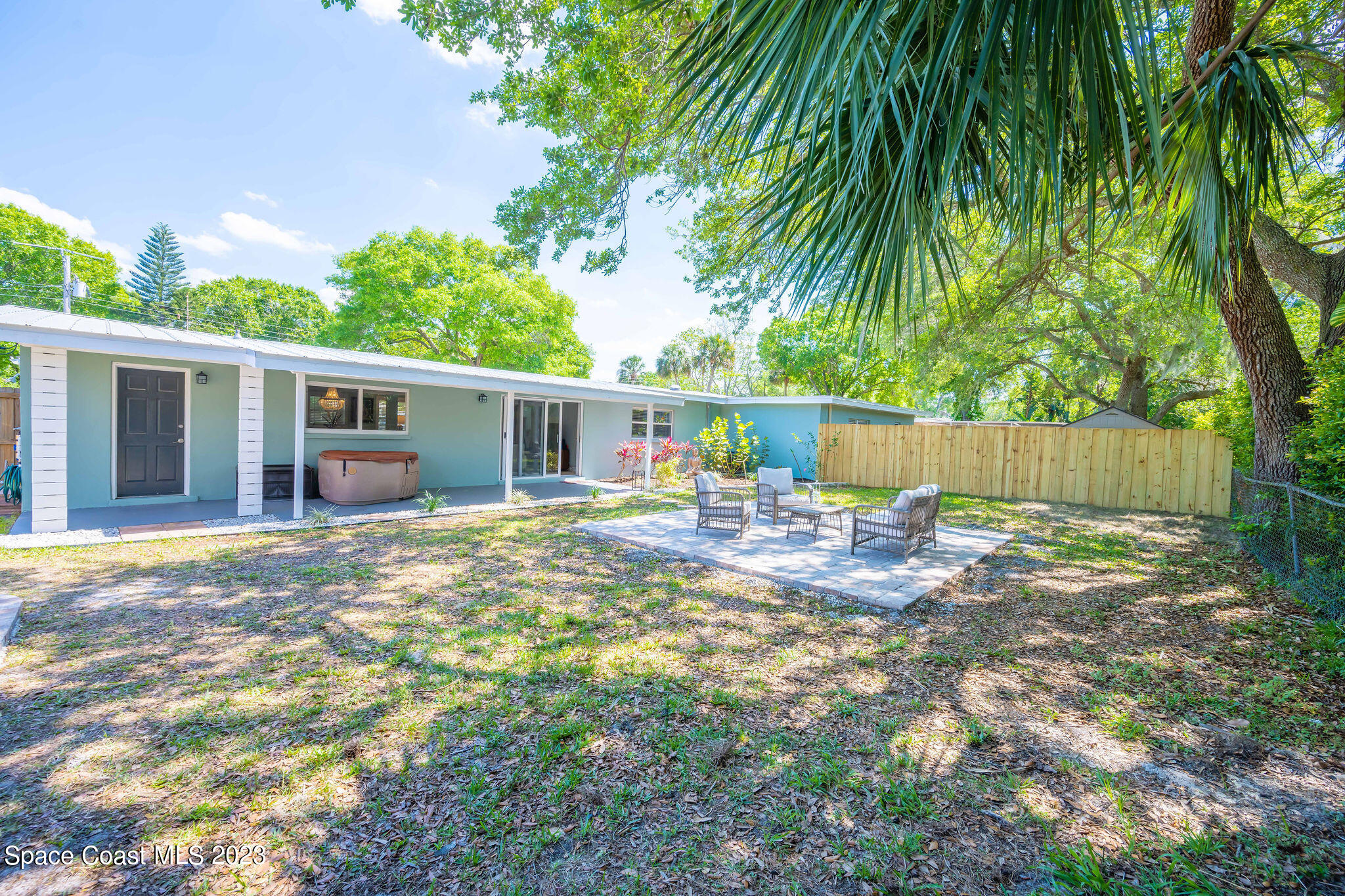 255 E Laila Drive