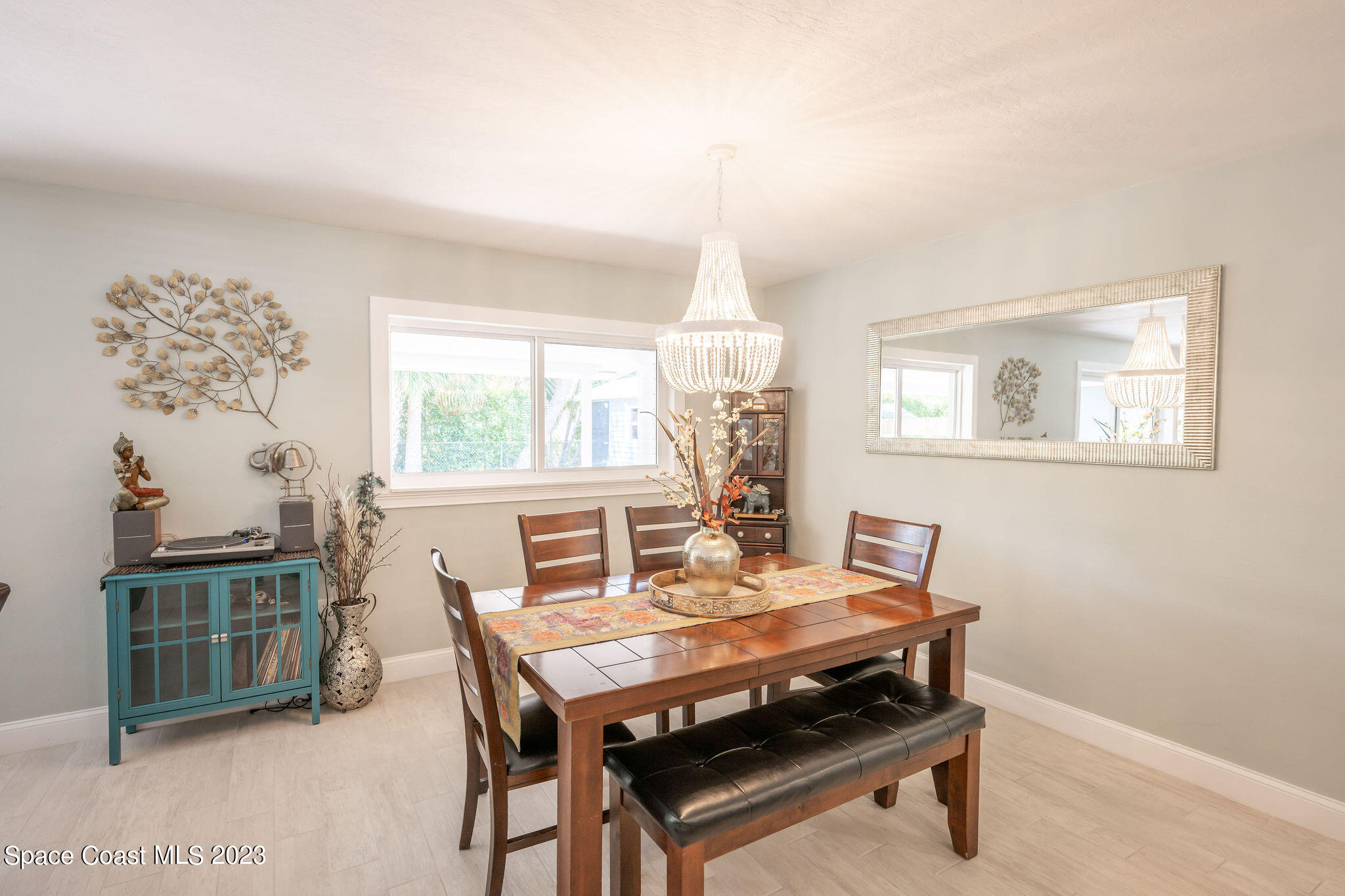 255 E Laila Drive