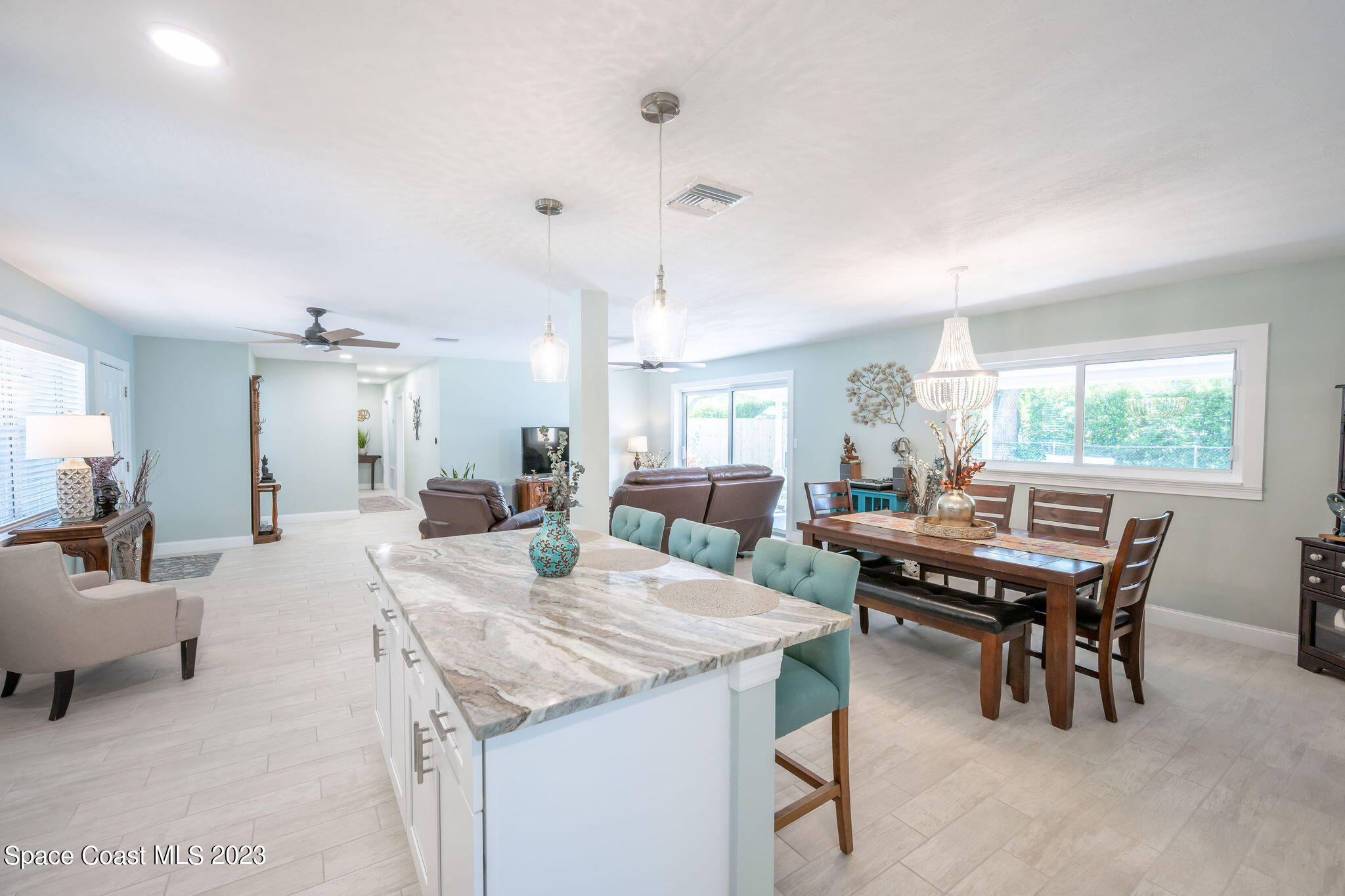 255 E Laila Drive
