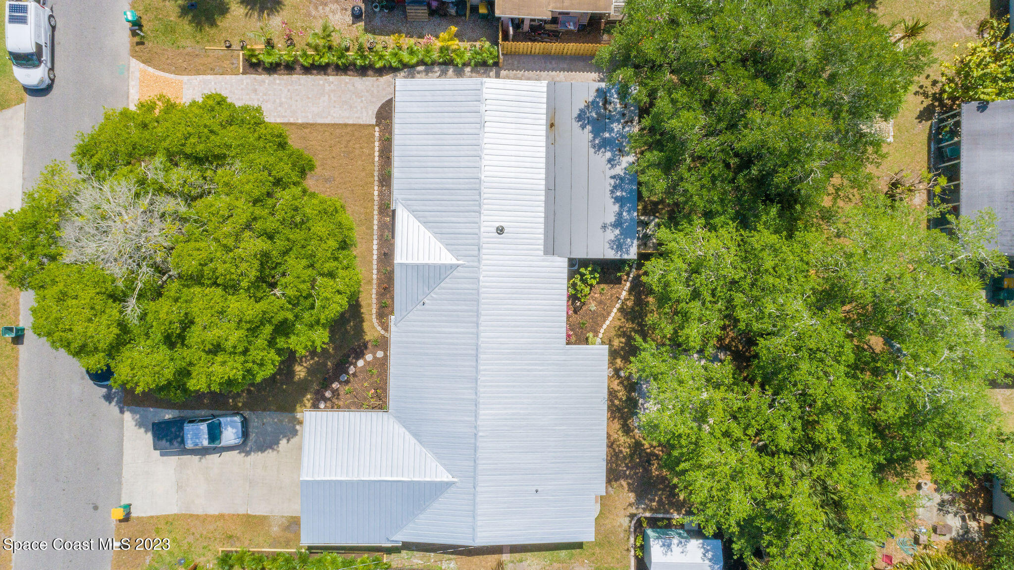 255 E Laila Drive