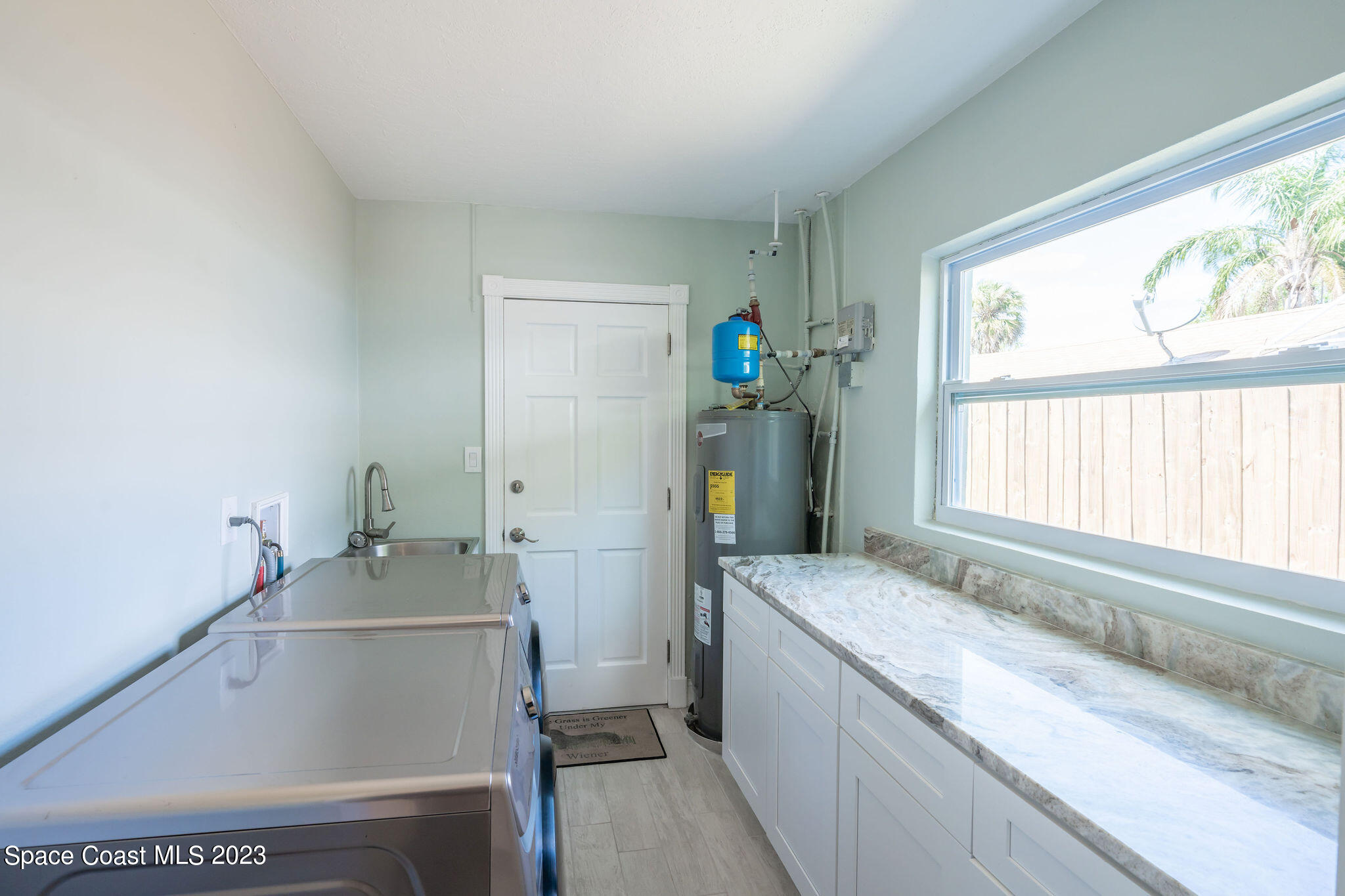 255 E Laila Drive