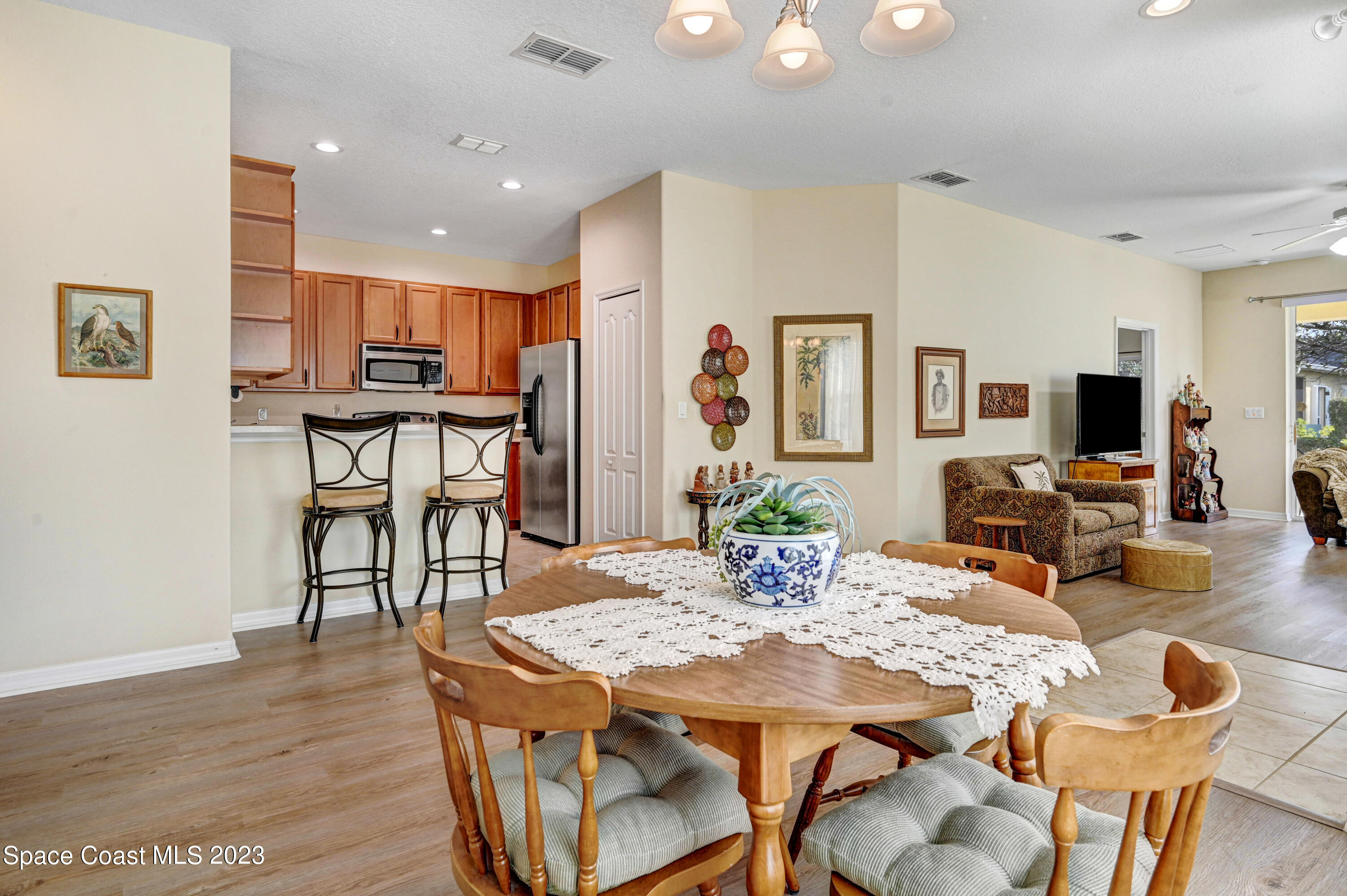 3169 Vallejo Way