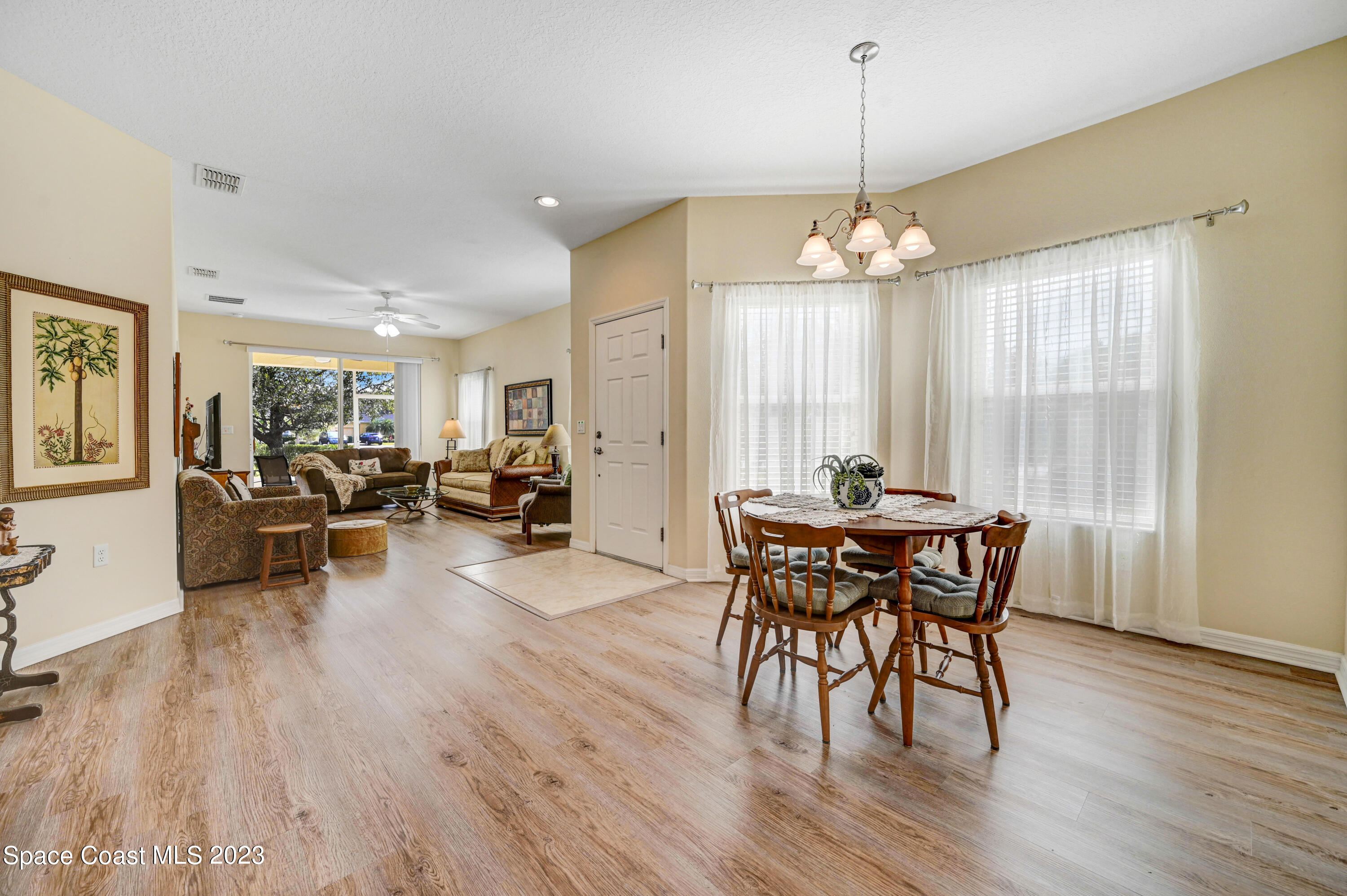 3169 Vallejo Way