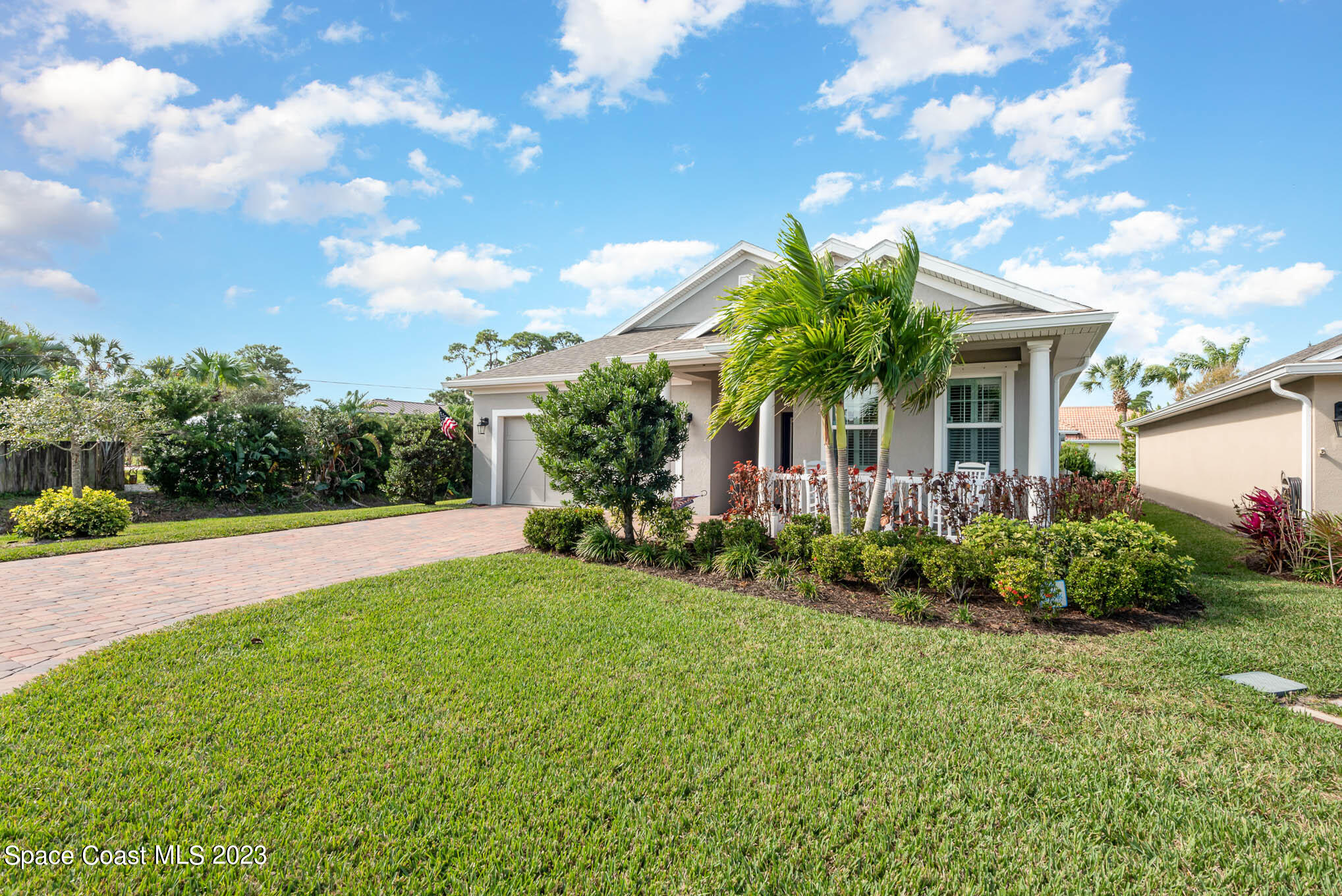 376 Sandcrest Circle