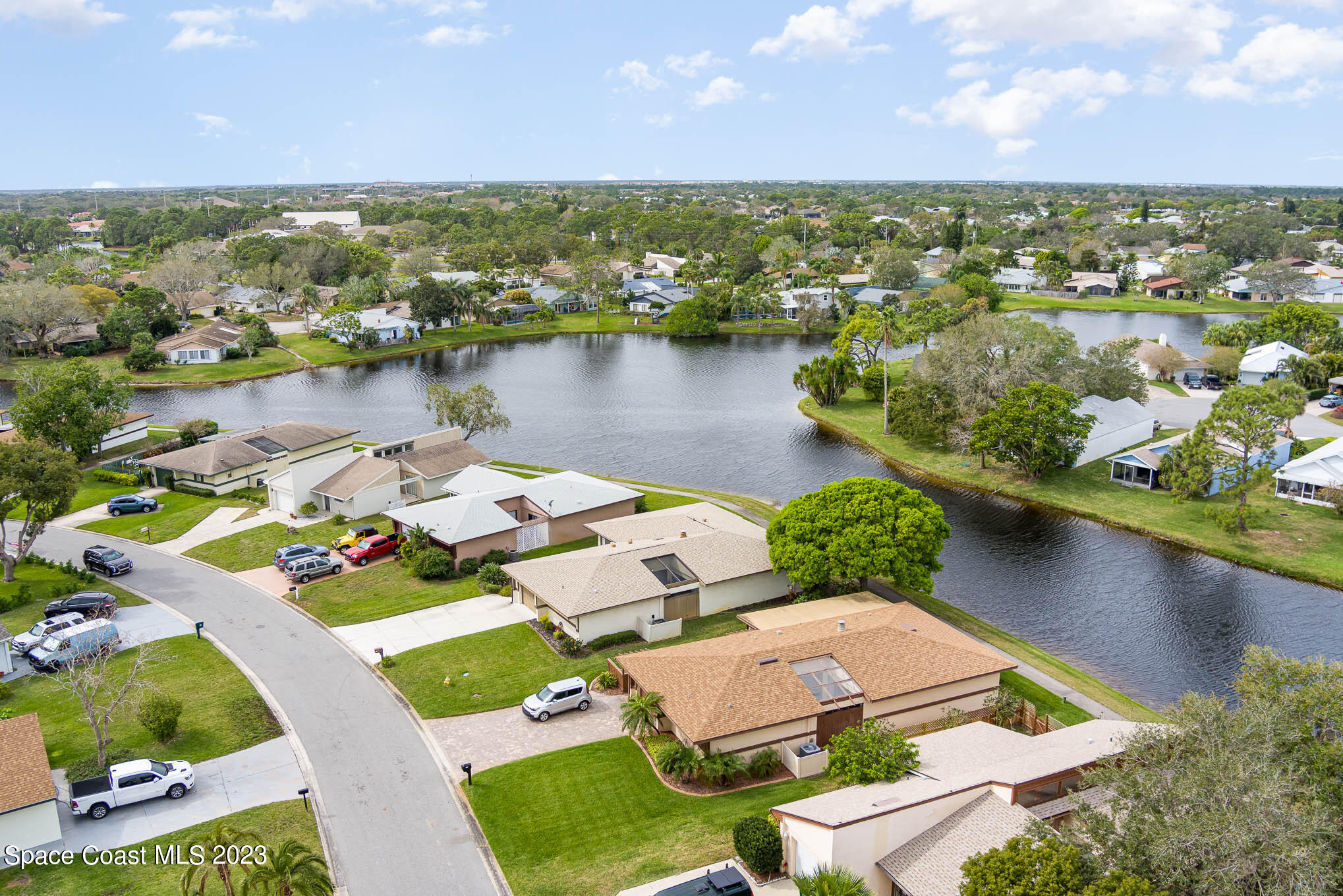 320 Bayhead Drive