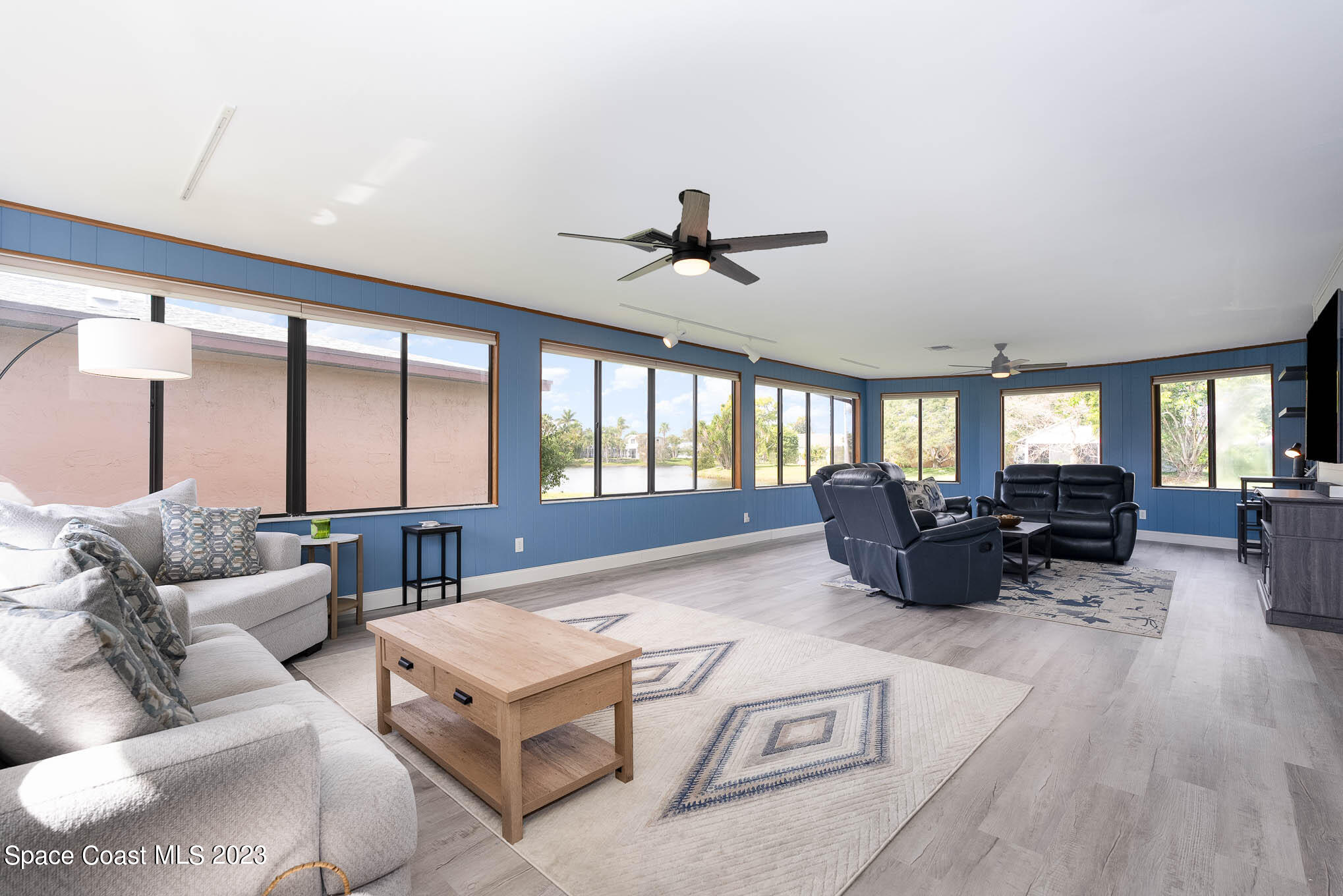 320 Bayhead Drive
