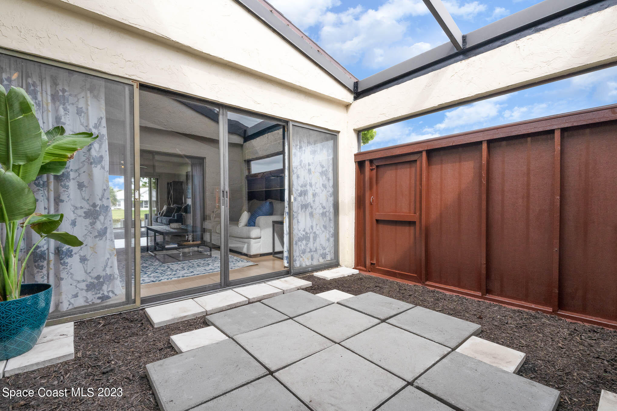 320 Bayhead Drive