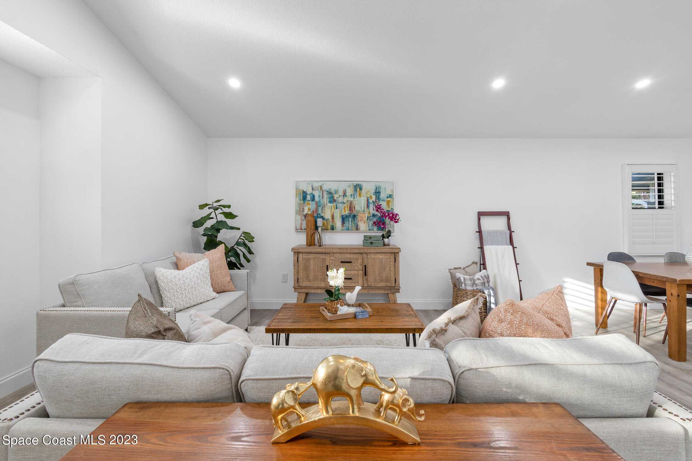 6655 Corto Road