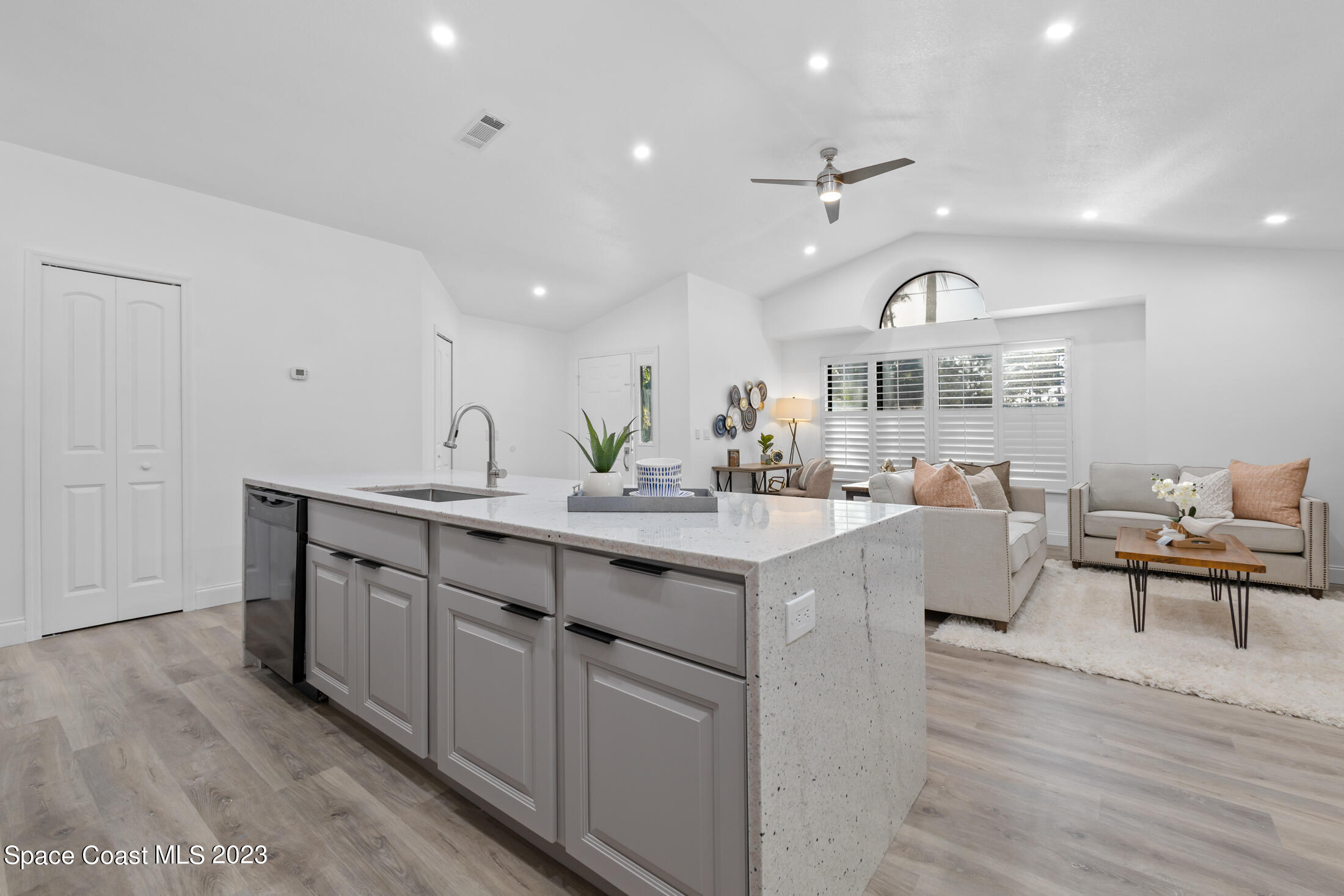 6655 Corto Road