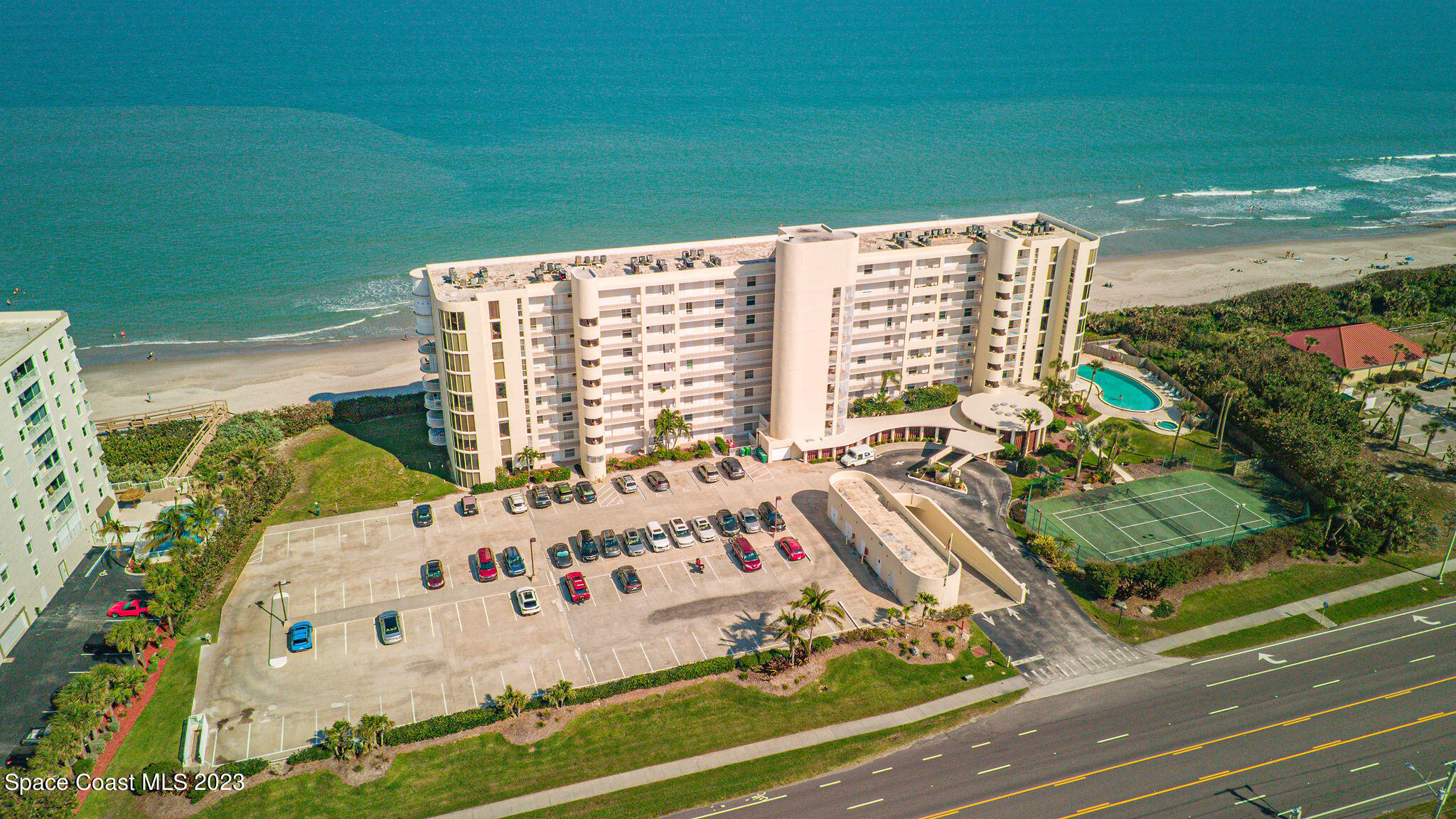 2225 Highway A1a 811