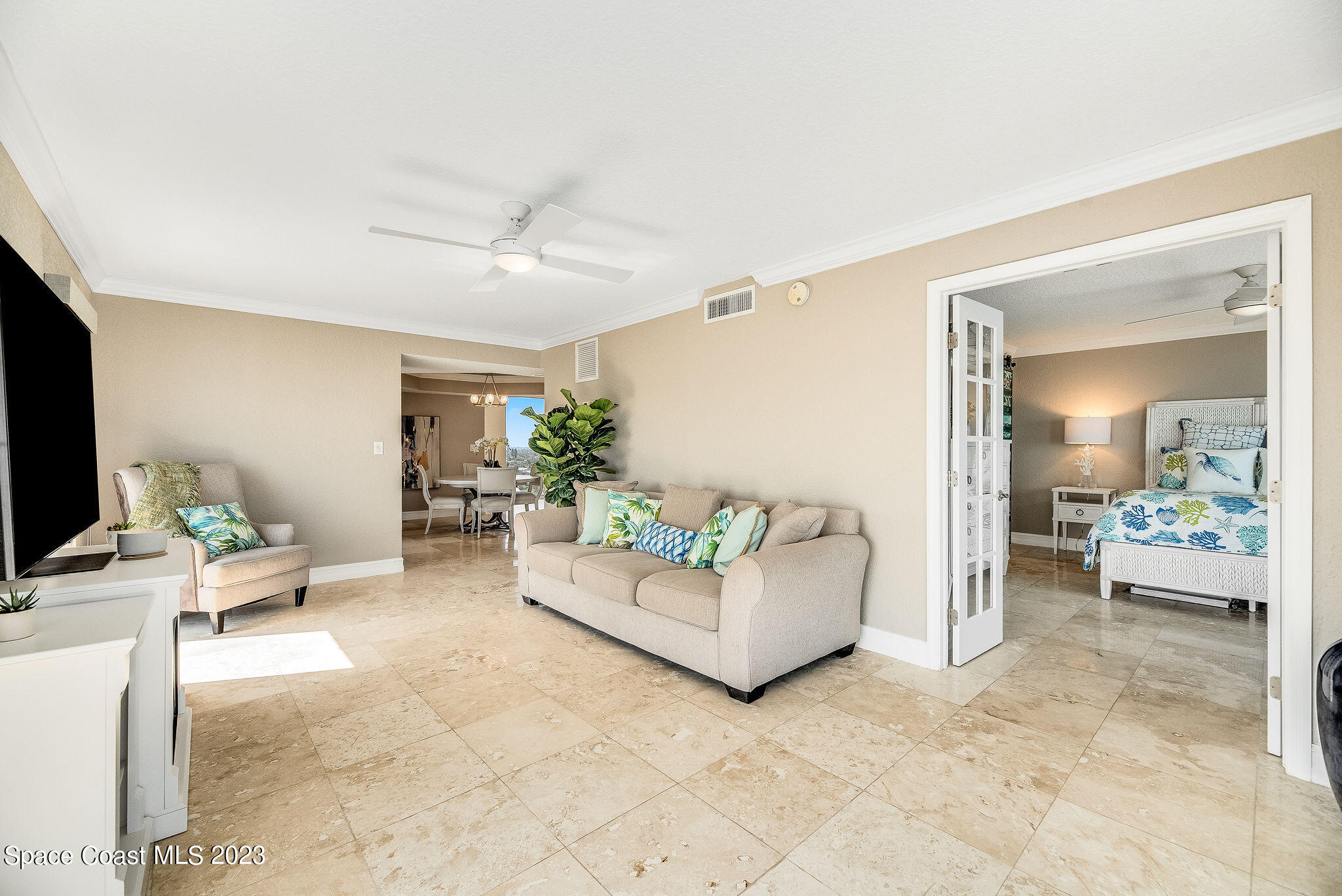 2225 Highway A1a 811