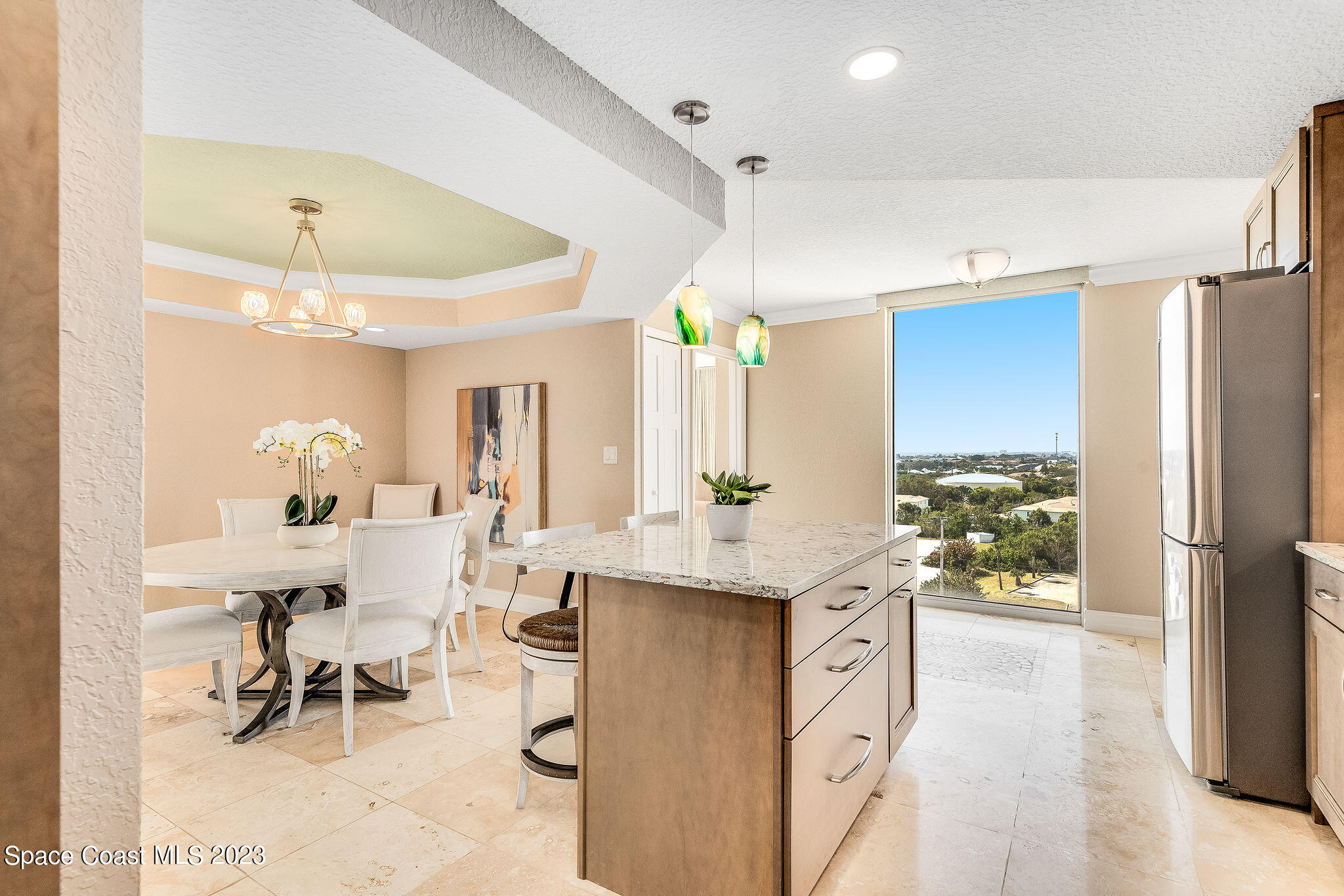 2225 Highway A1a 811