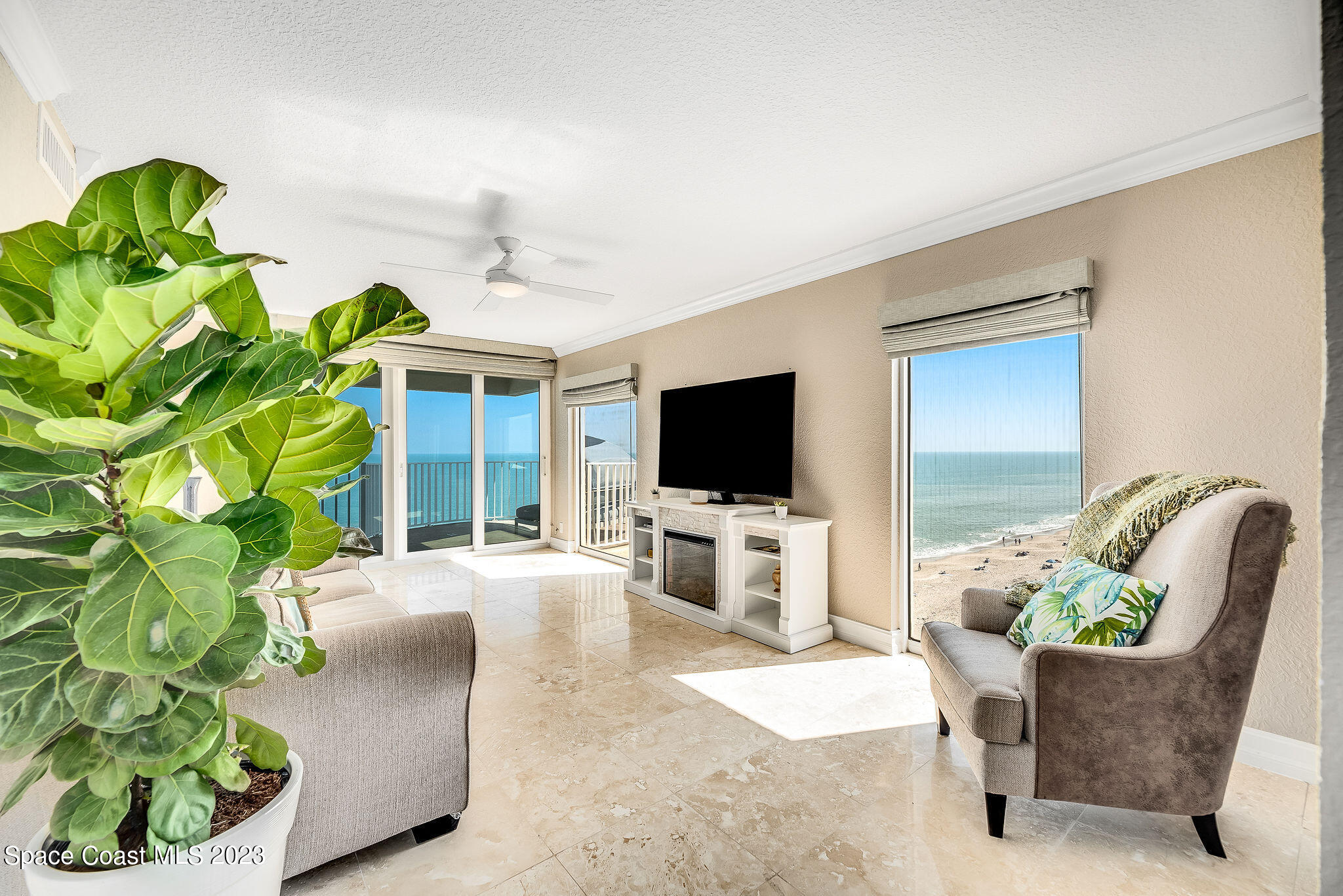 2225 Highway A1a 811