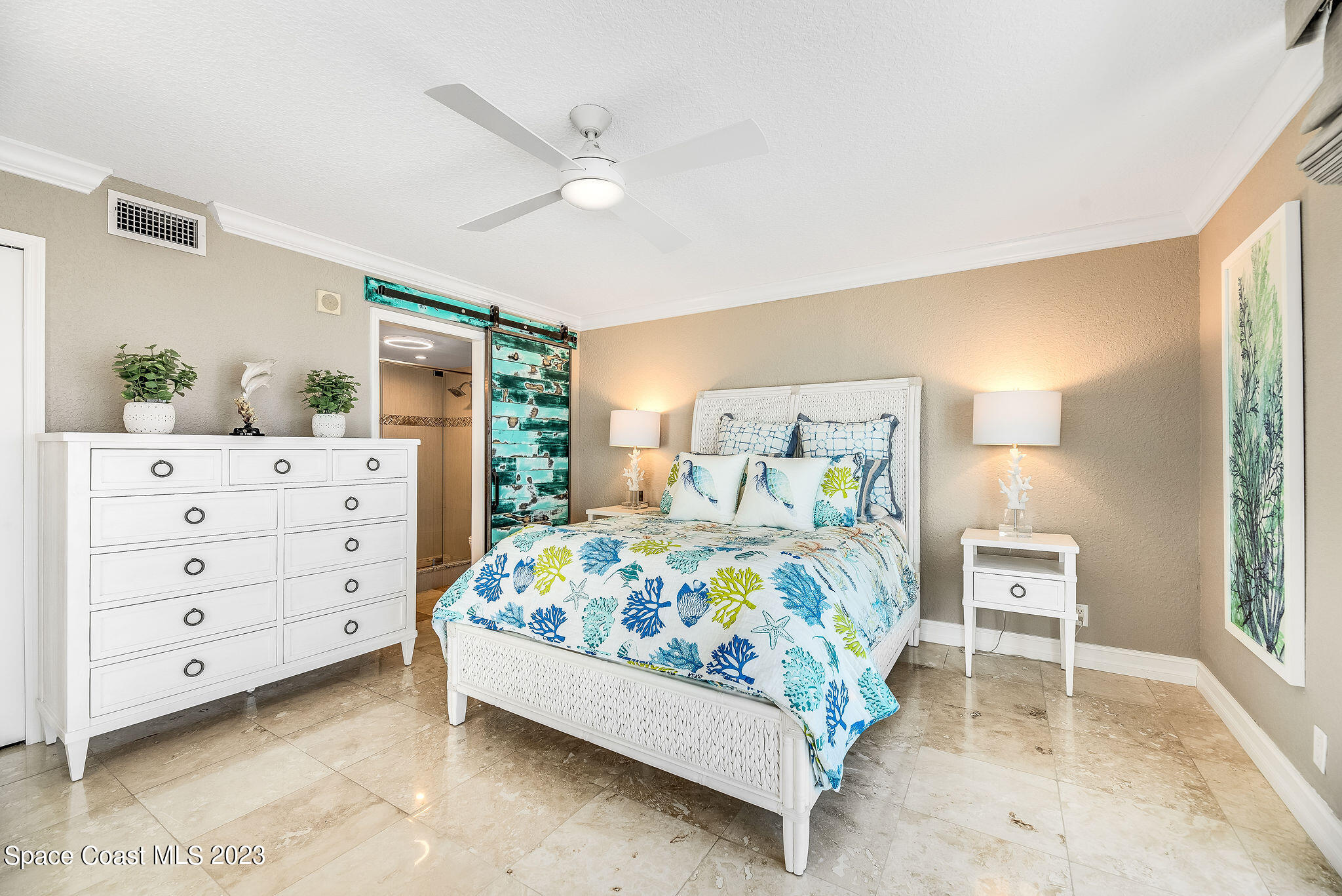 2225 Highway A1a 811
