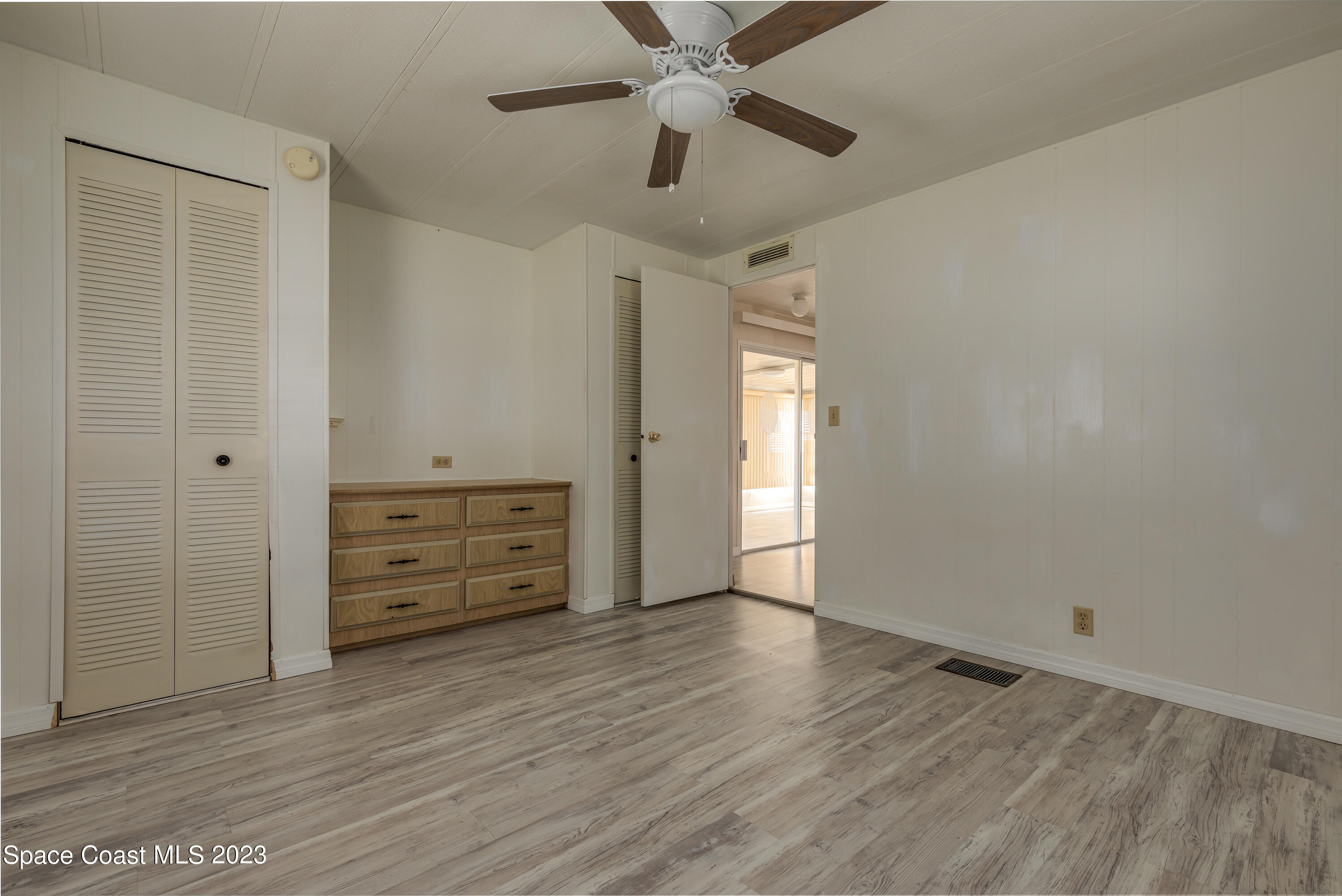 1251 Joy Court NE, 341