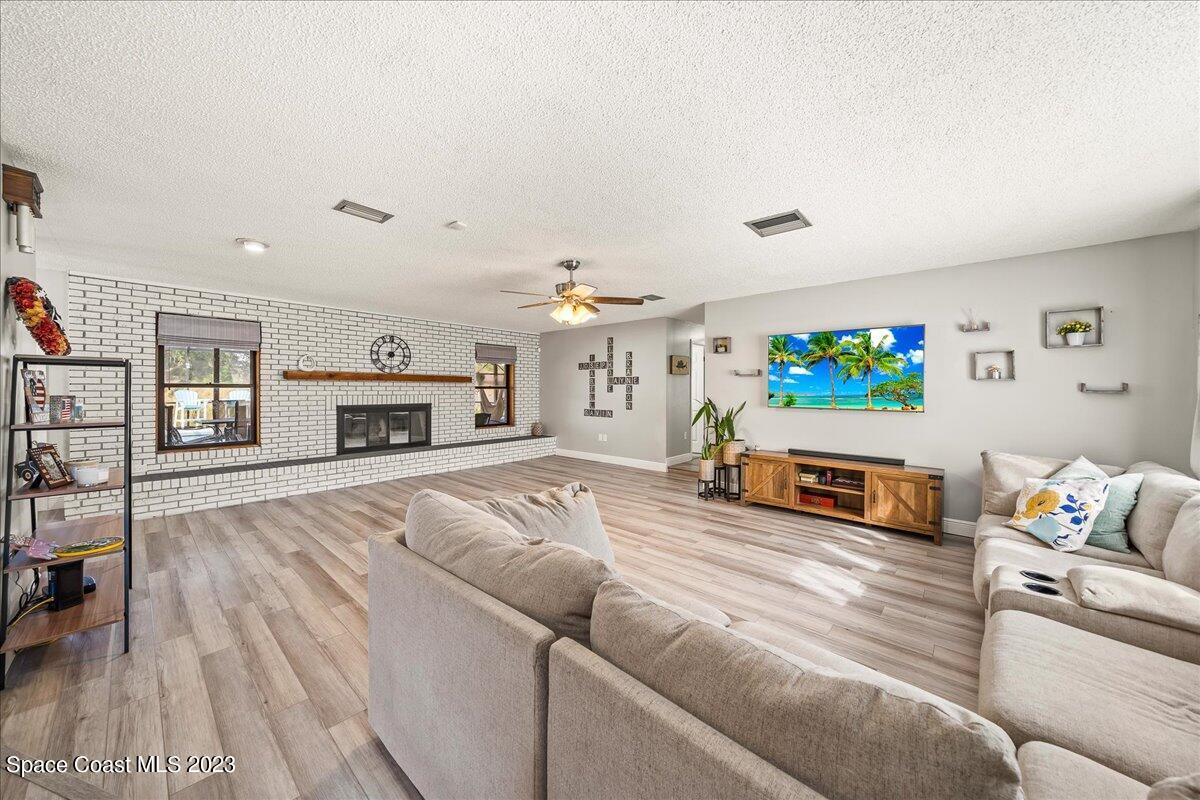 4605 Annette Court