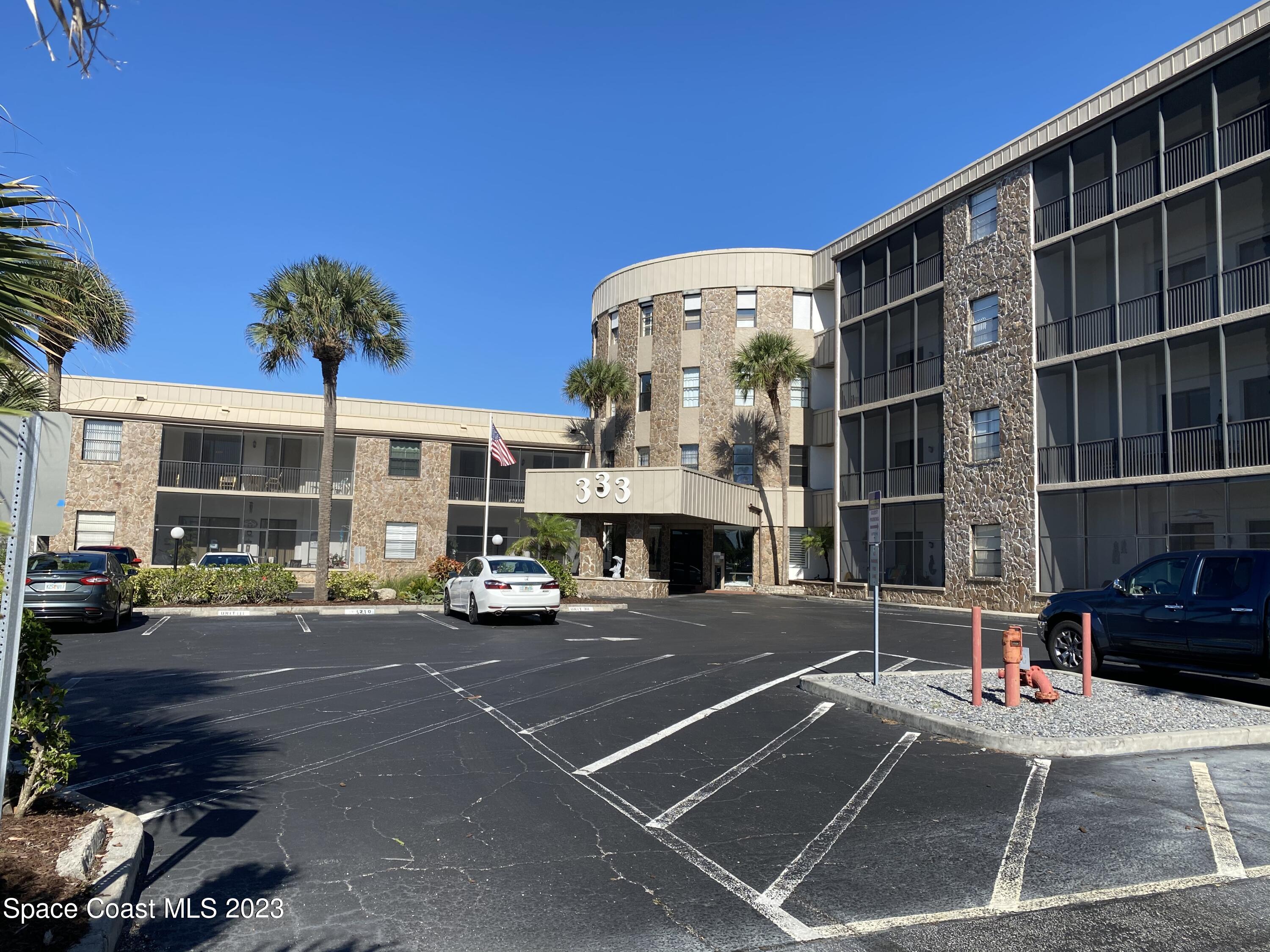 333 N Atlantic Avenue, 222