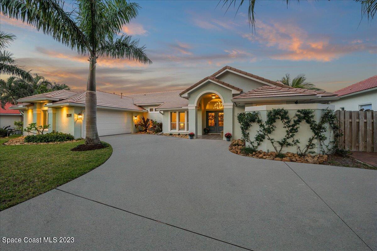 1735 Canterbury Drive