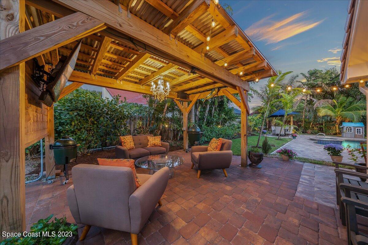1735 Canterbury Drive