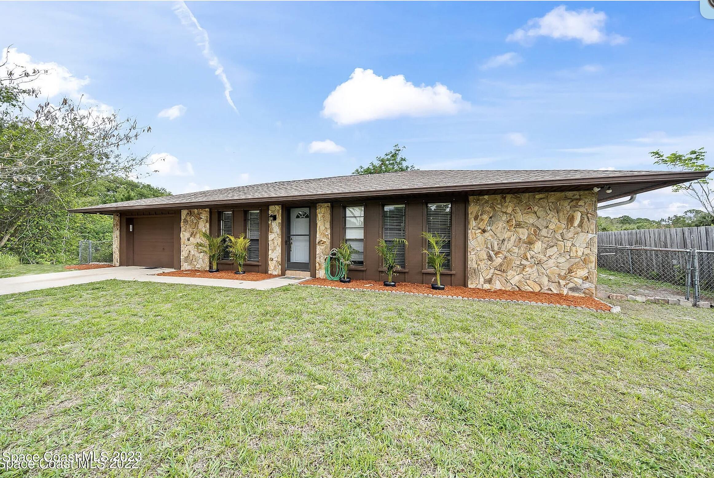 575 Troy Road SW
