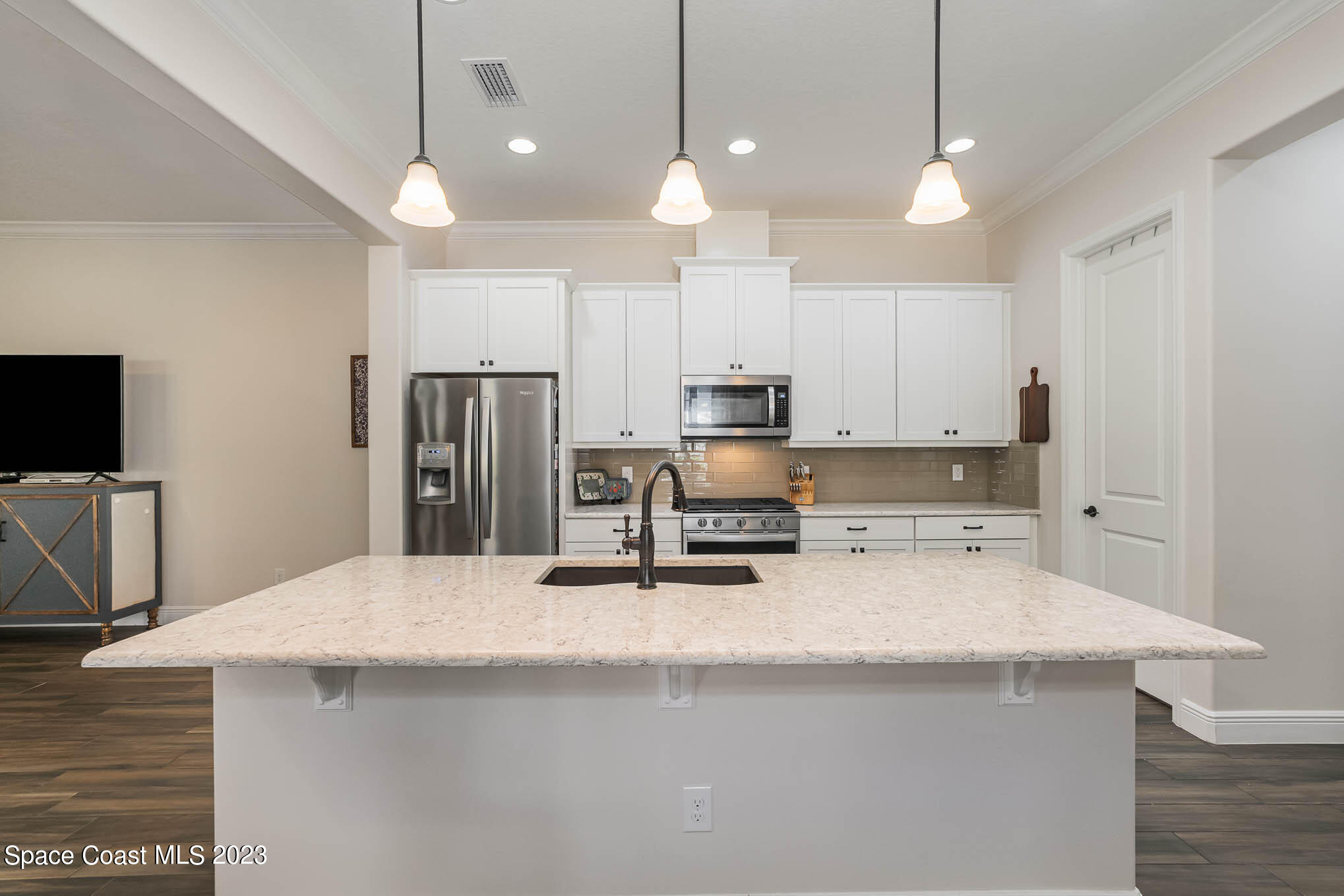 2240 Addison Drive