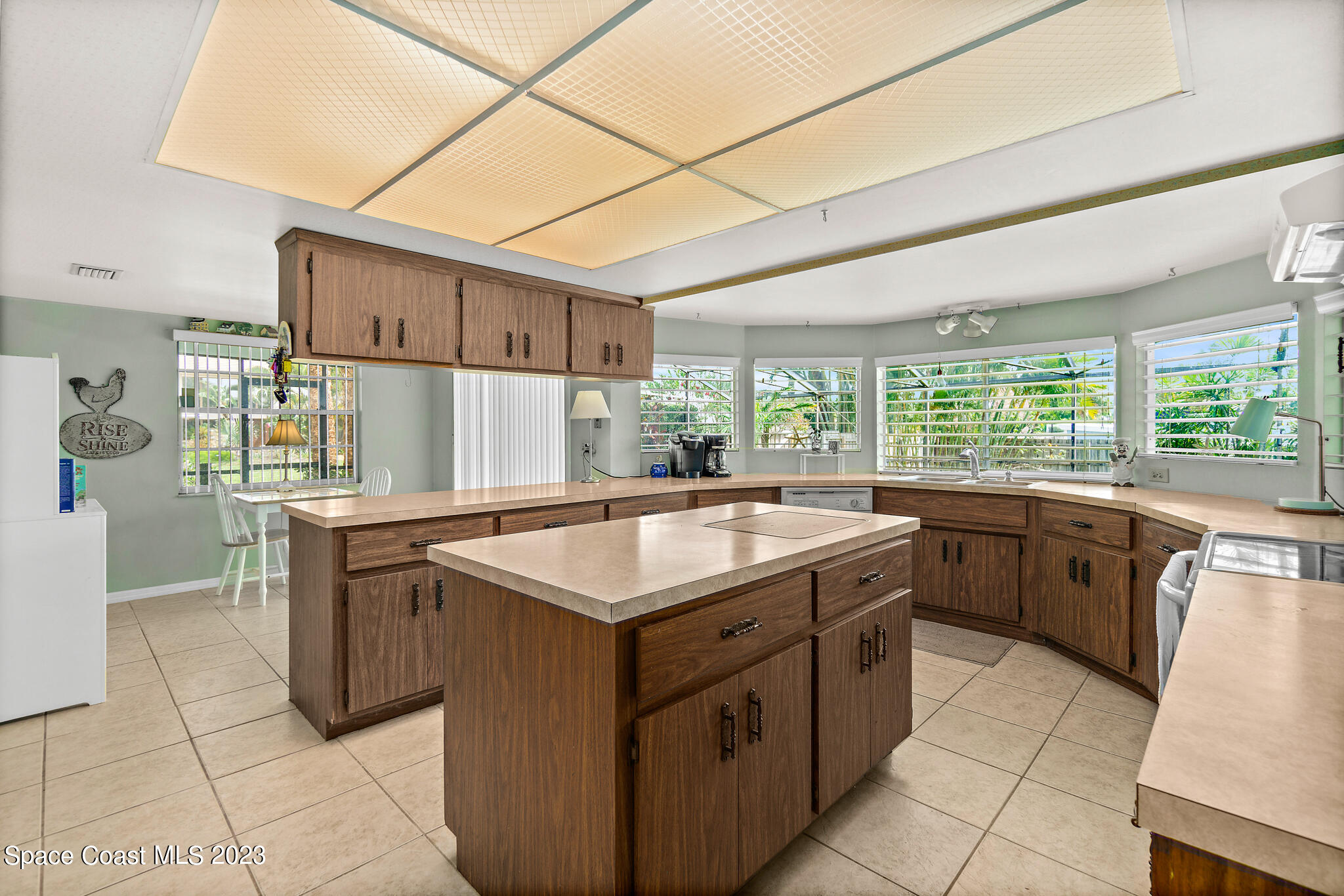 15 Inwood Way