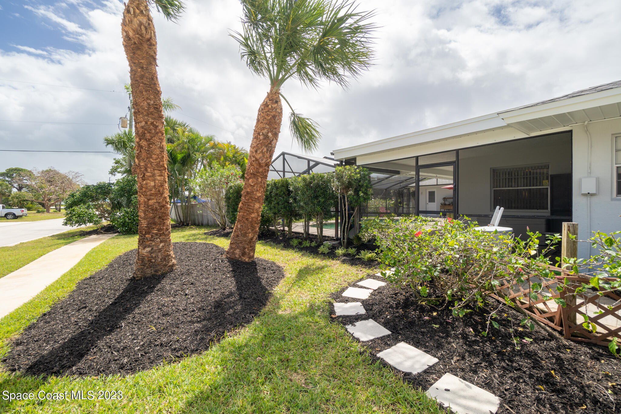 15 Inwood Way