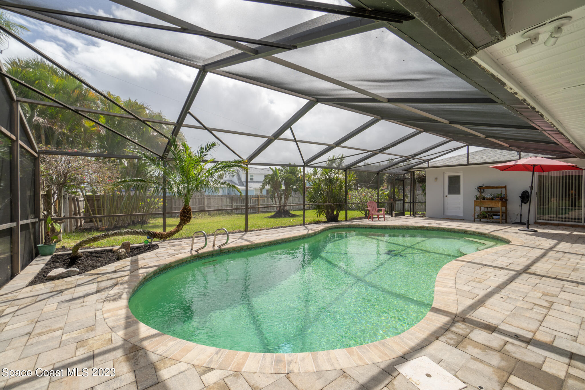 15 Inwood Way