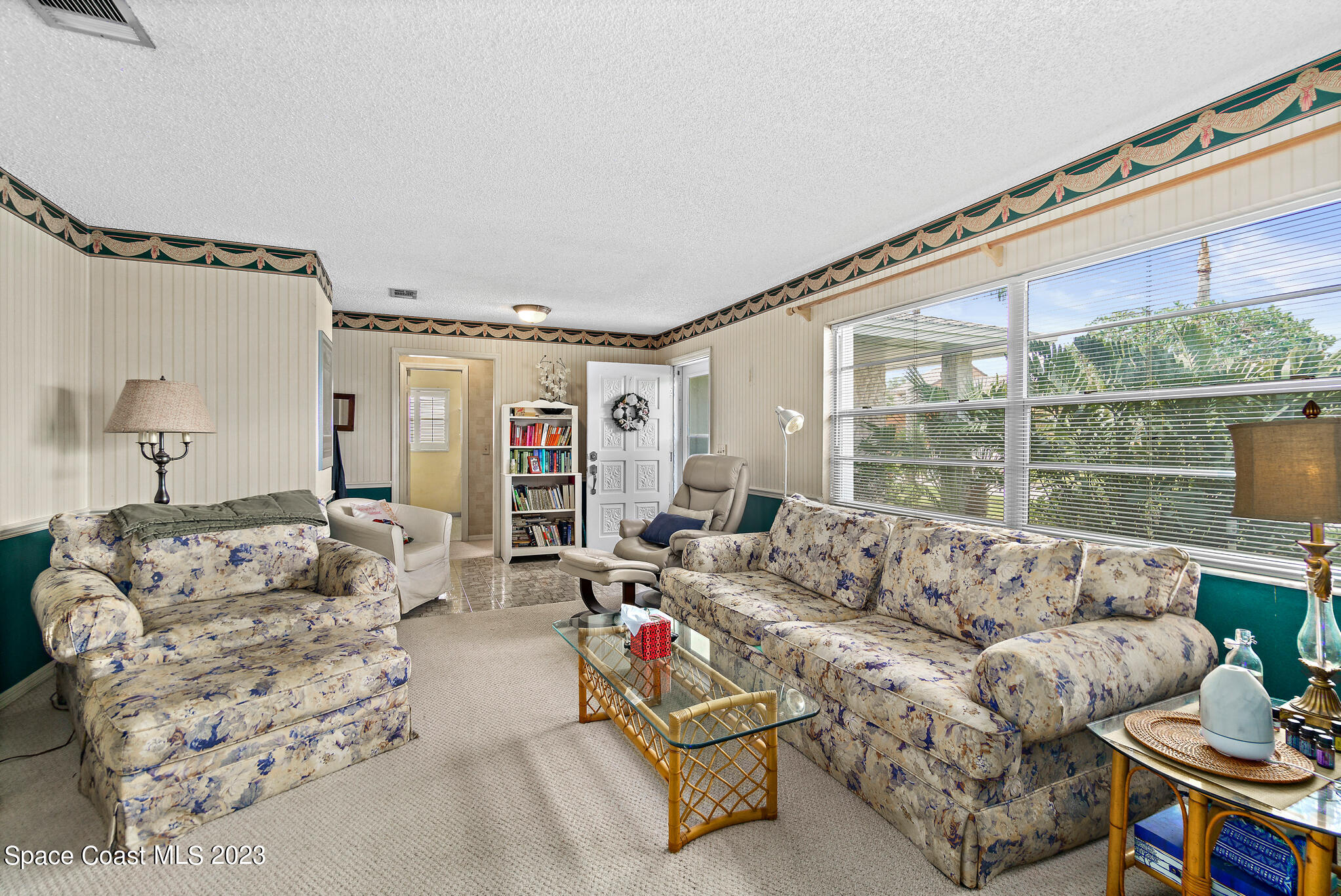15 Inwood Way
