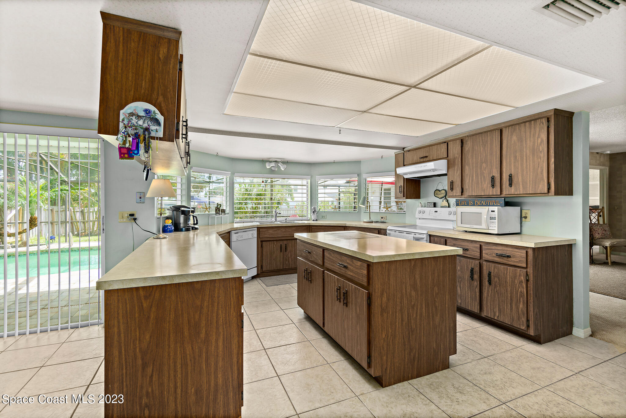 15 Inwood Way