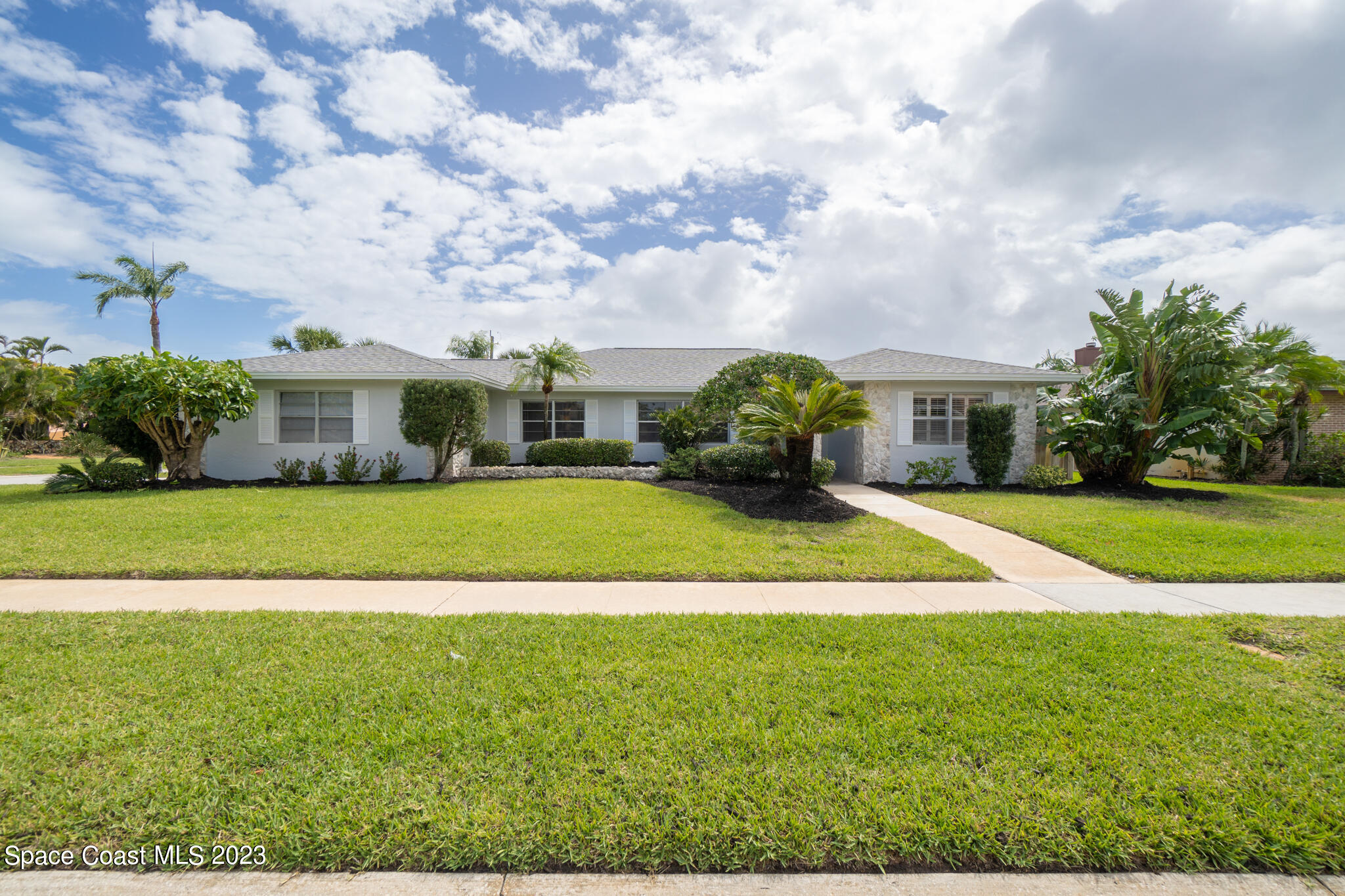 15 Inwood Way