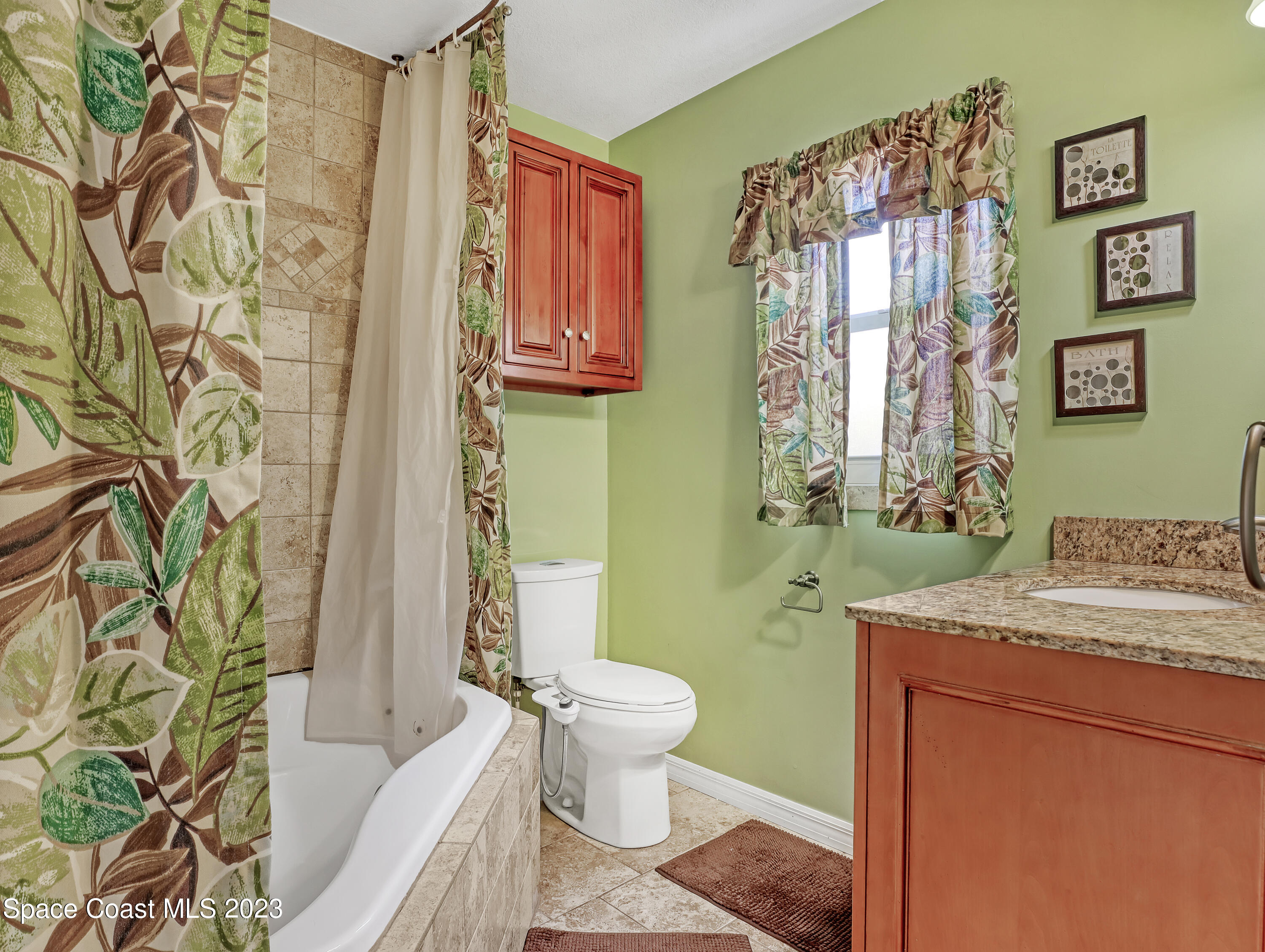 1111 Elmont Street NW
