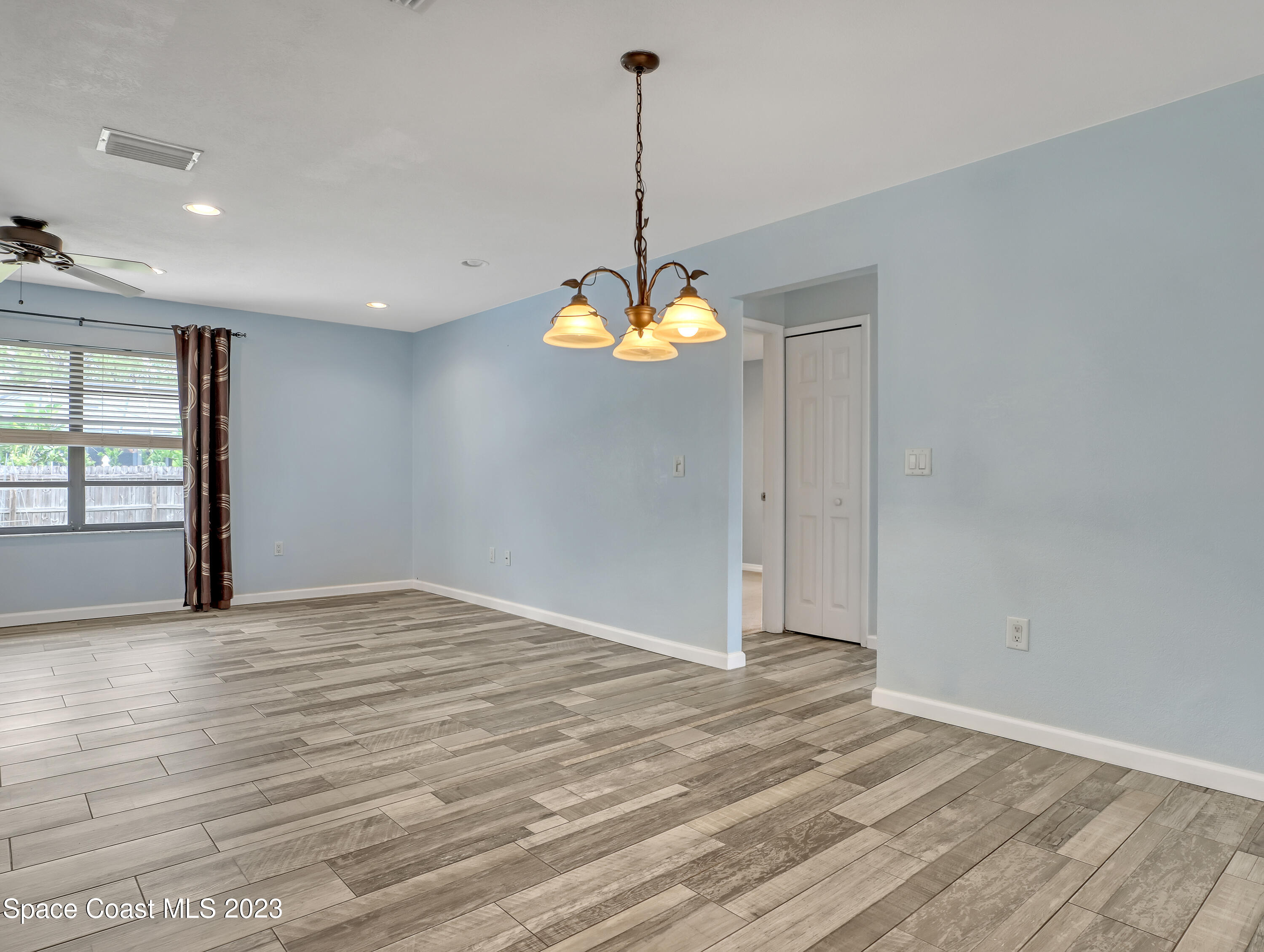 1111 Elmont Street NW